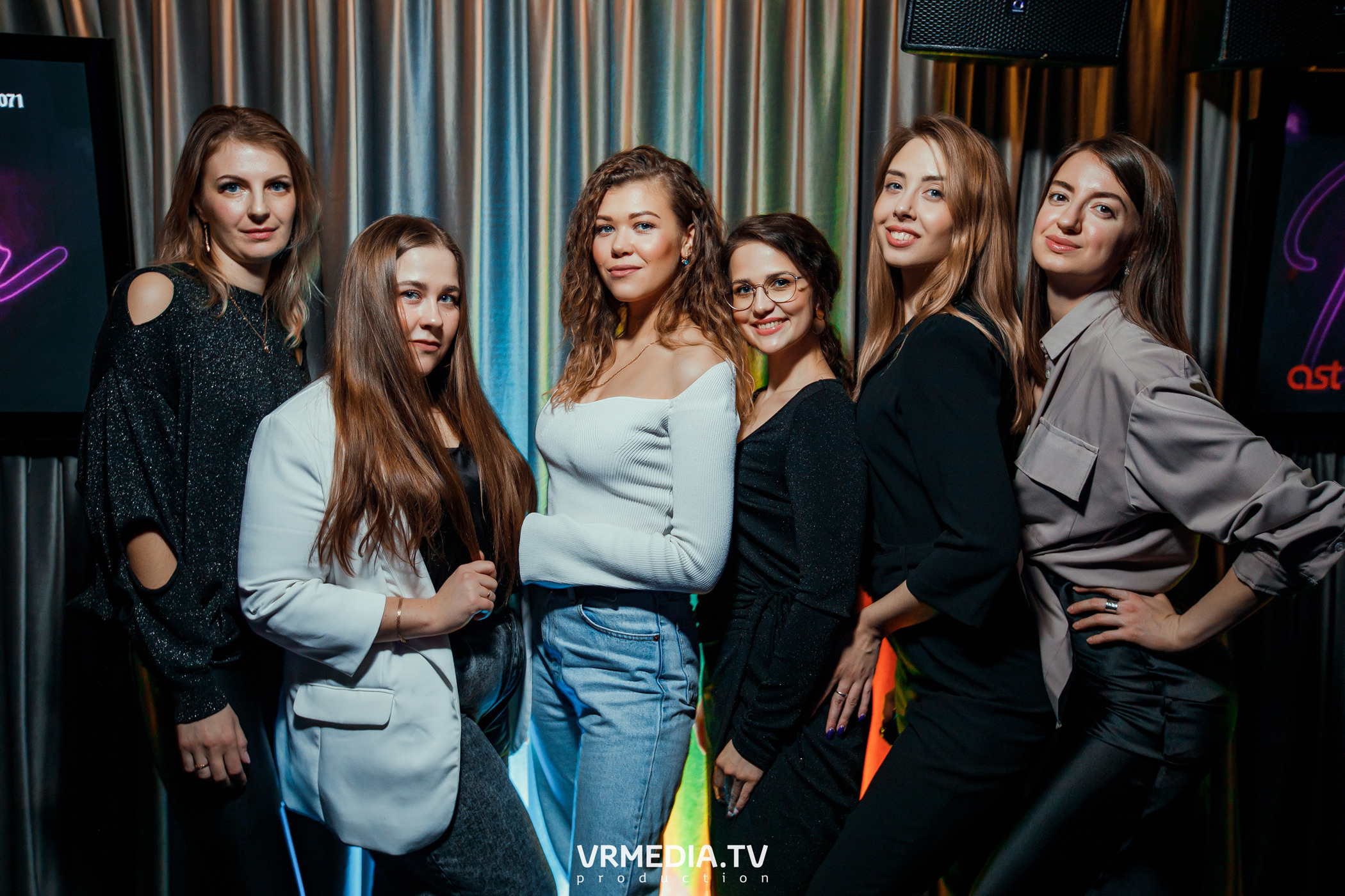 Men's Weekend в караоке «Volna»