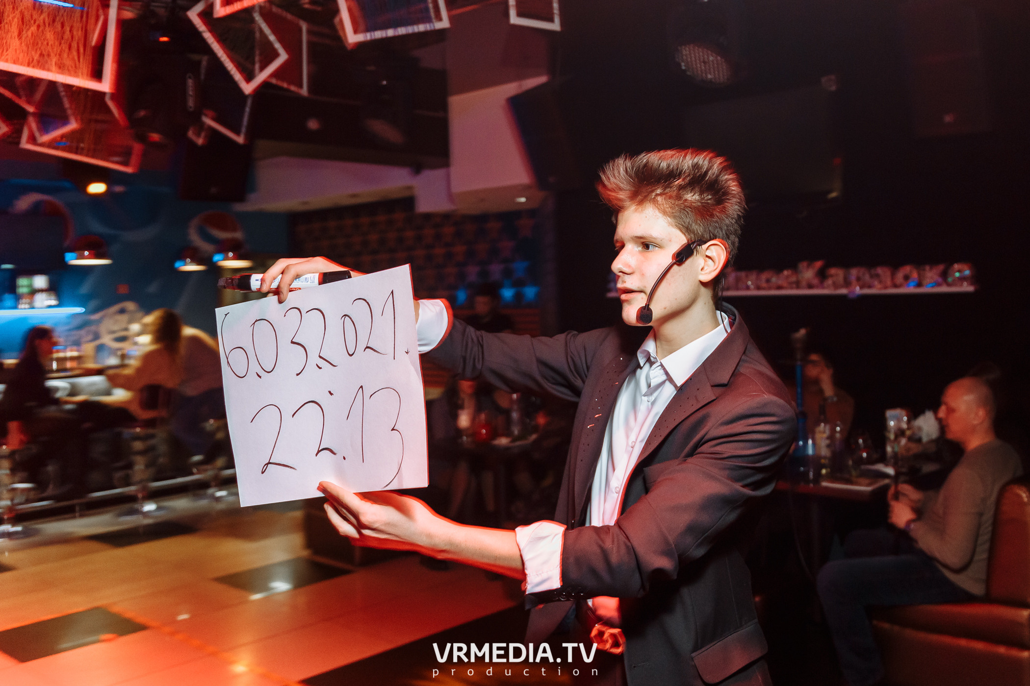 Международный женский день в караоке-баре «Четыре стихии»