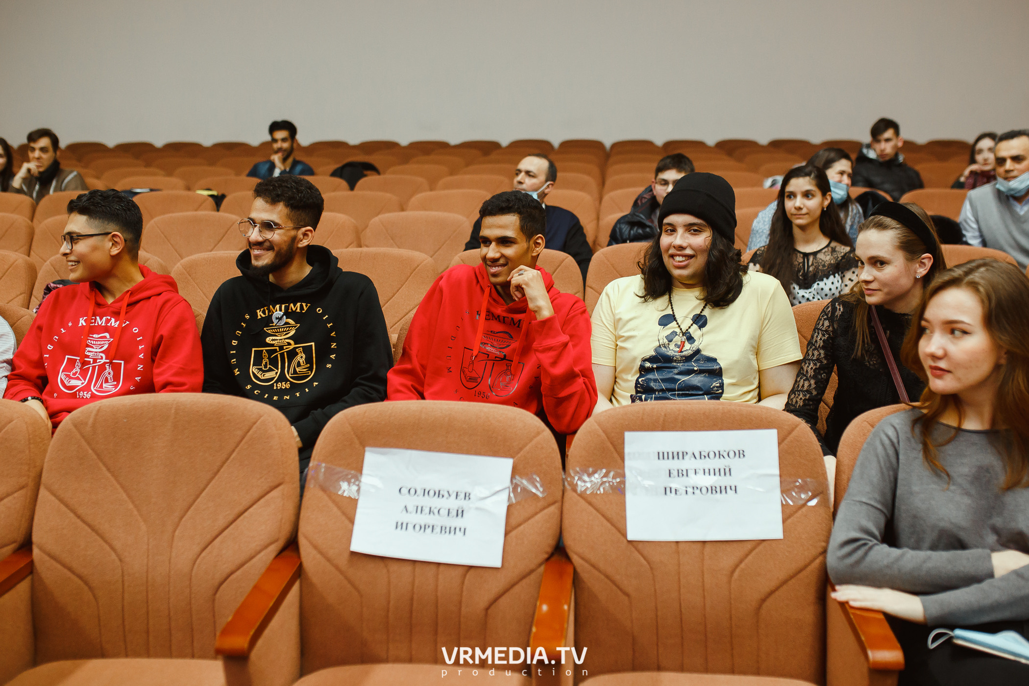 Студенческая весна в КемГМУ. Стомфак, Фармфак, и иностранные студенты