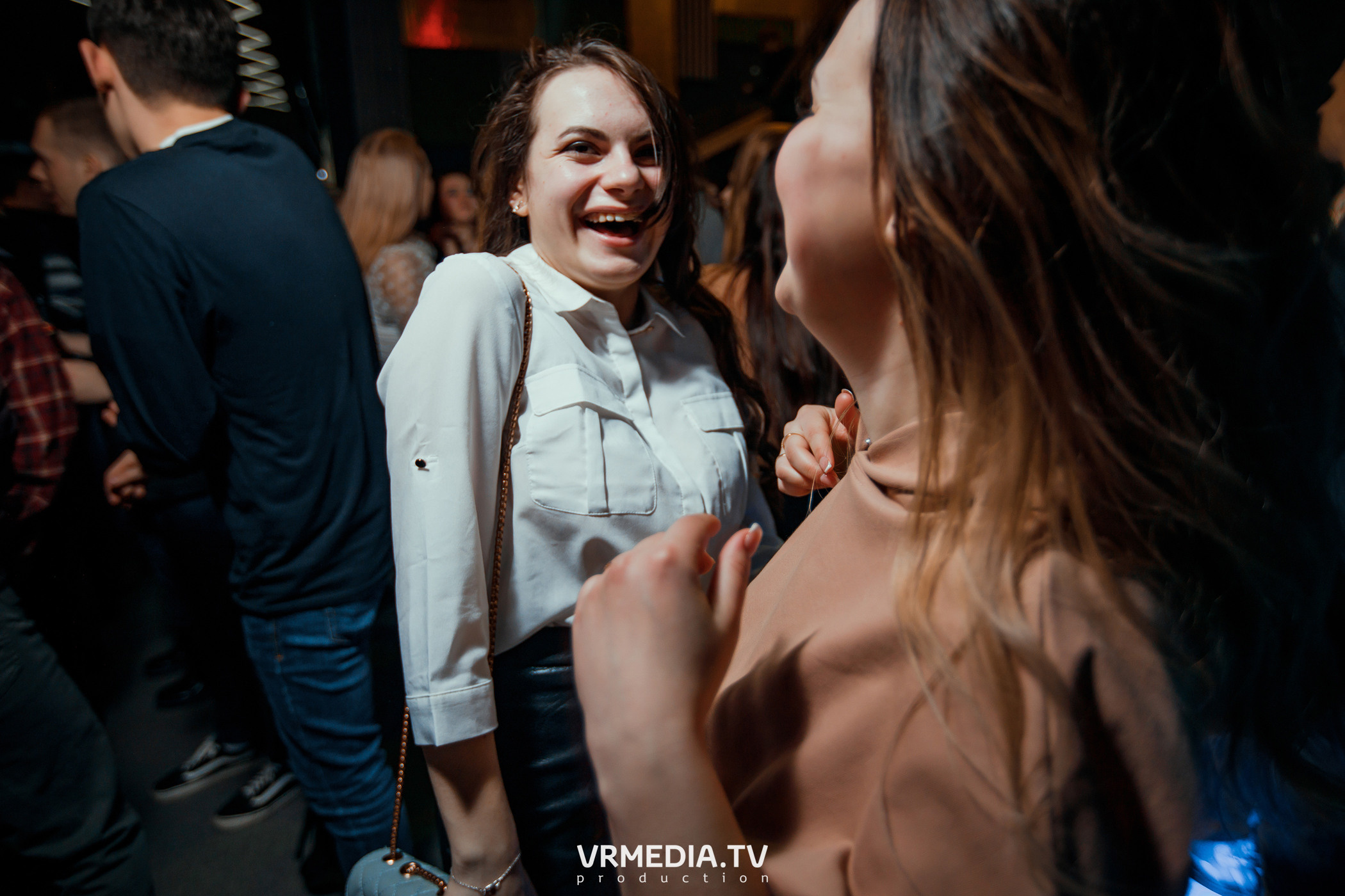 Выходные в баре «DOSKI»