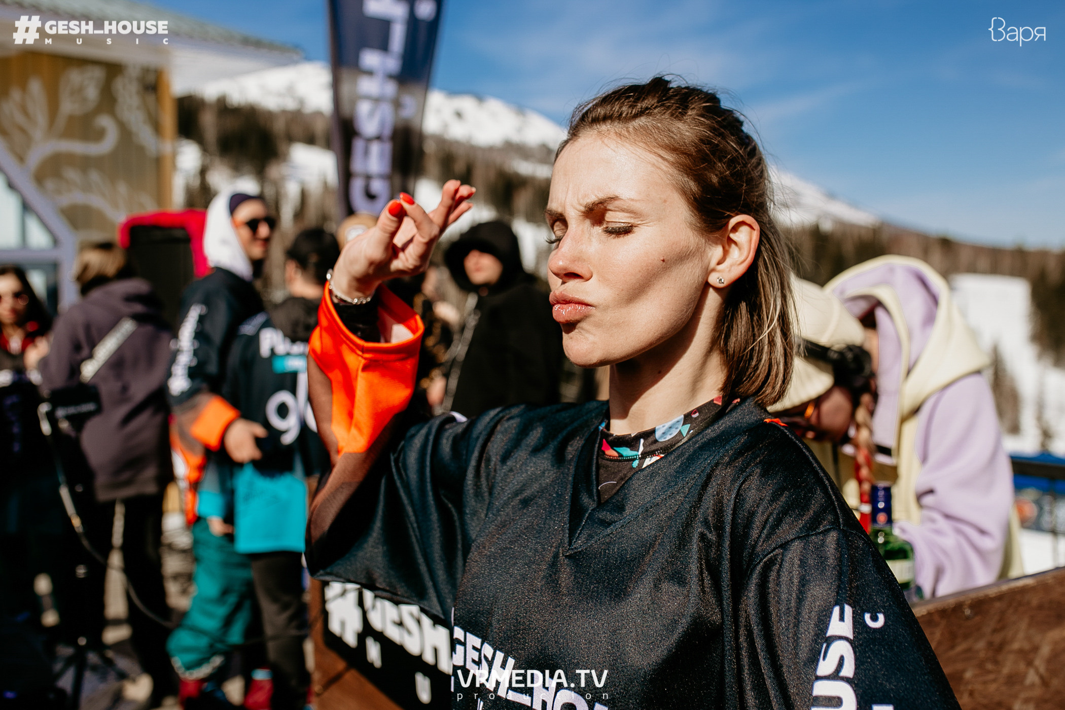 GESH HOUSE MUSIC в ВАРЯ бар