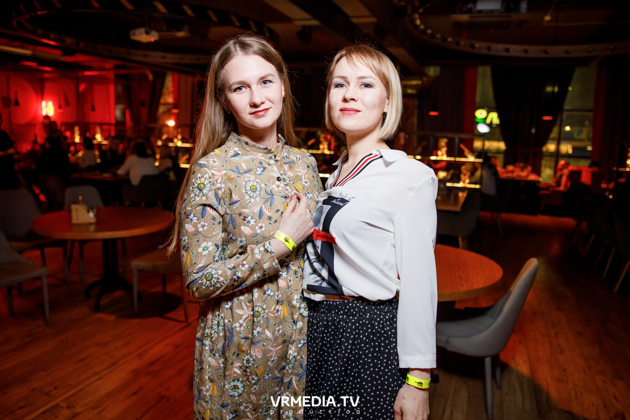 Крупным Планом в гриль-баре «Жара»