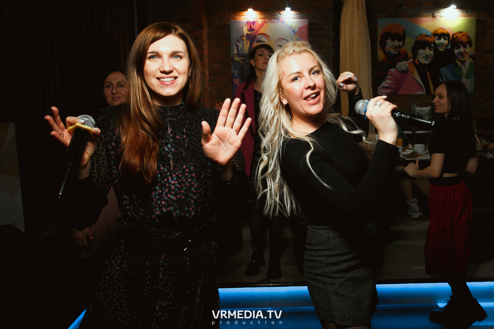 Международный женский день в караоке-баре «Четыре стихии»