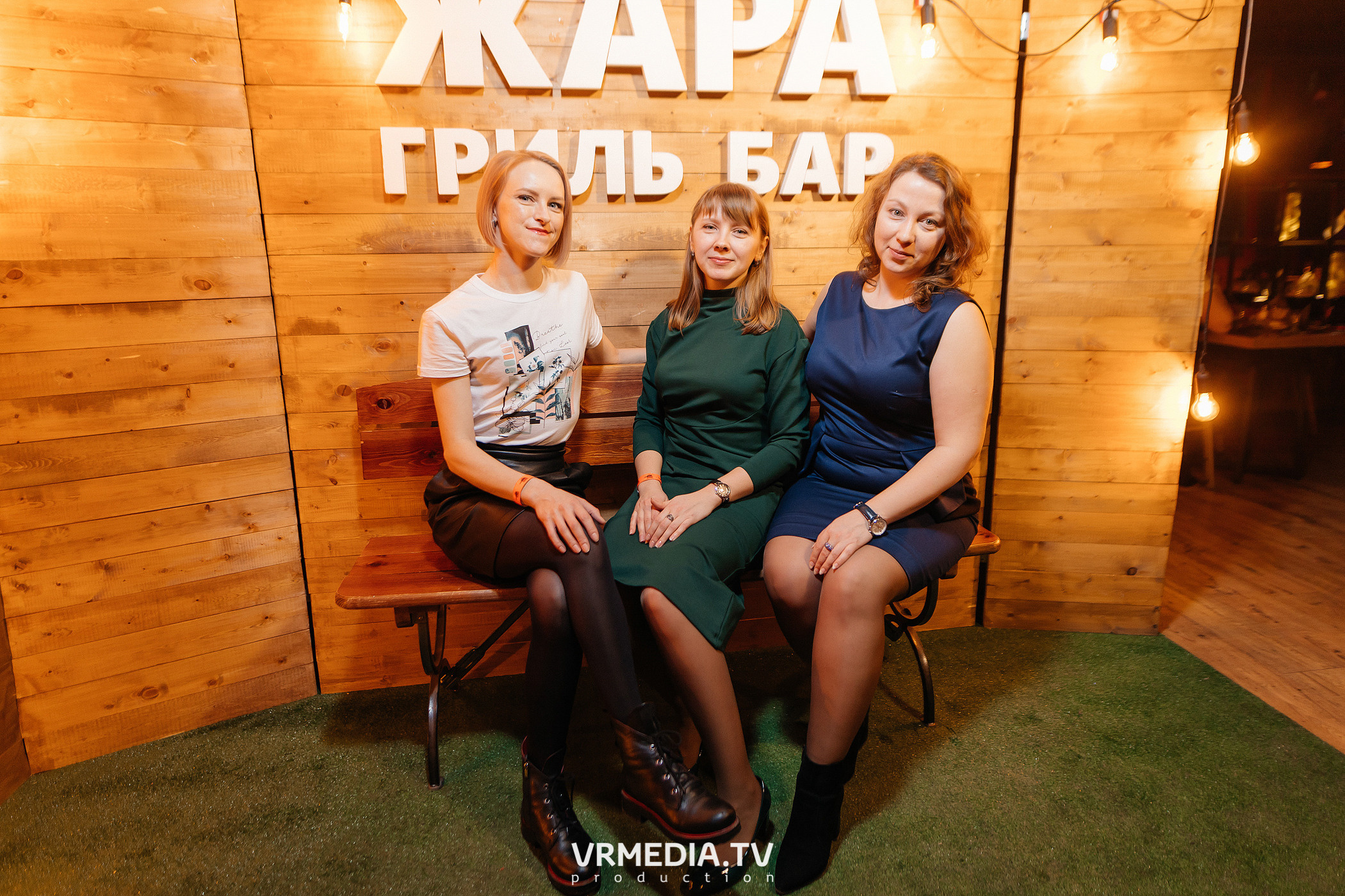 Крупным Планов в гриль-баре «Жара»