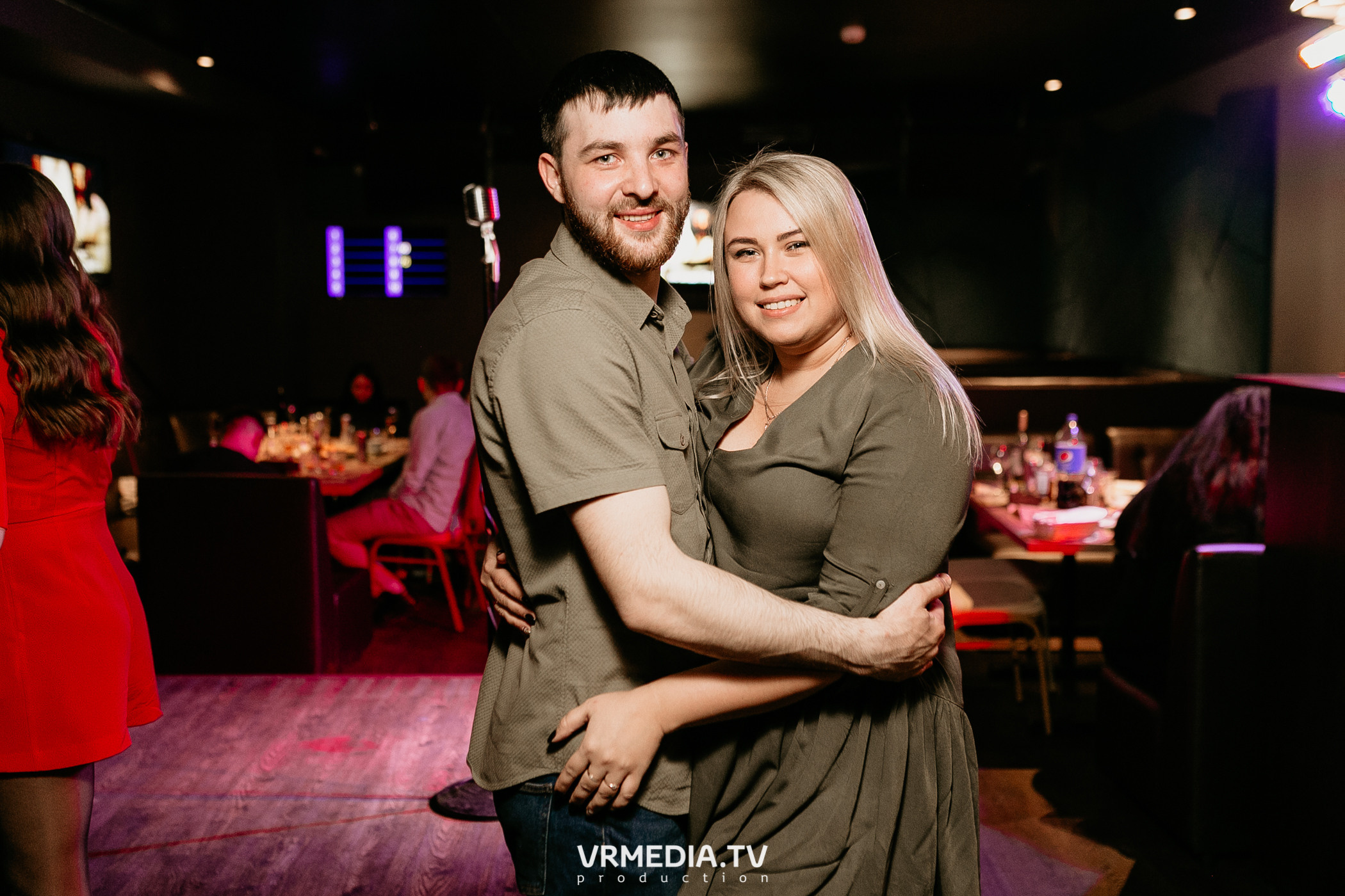 Выходные в баре «DOSKI»