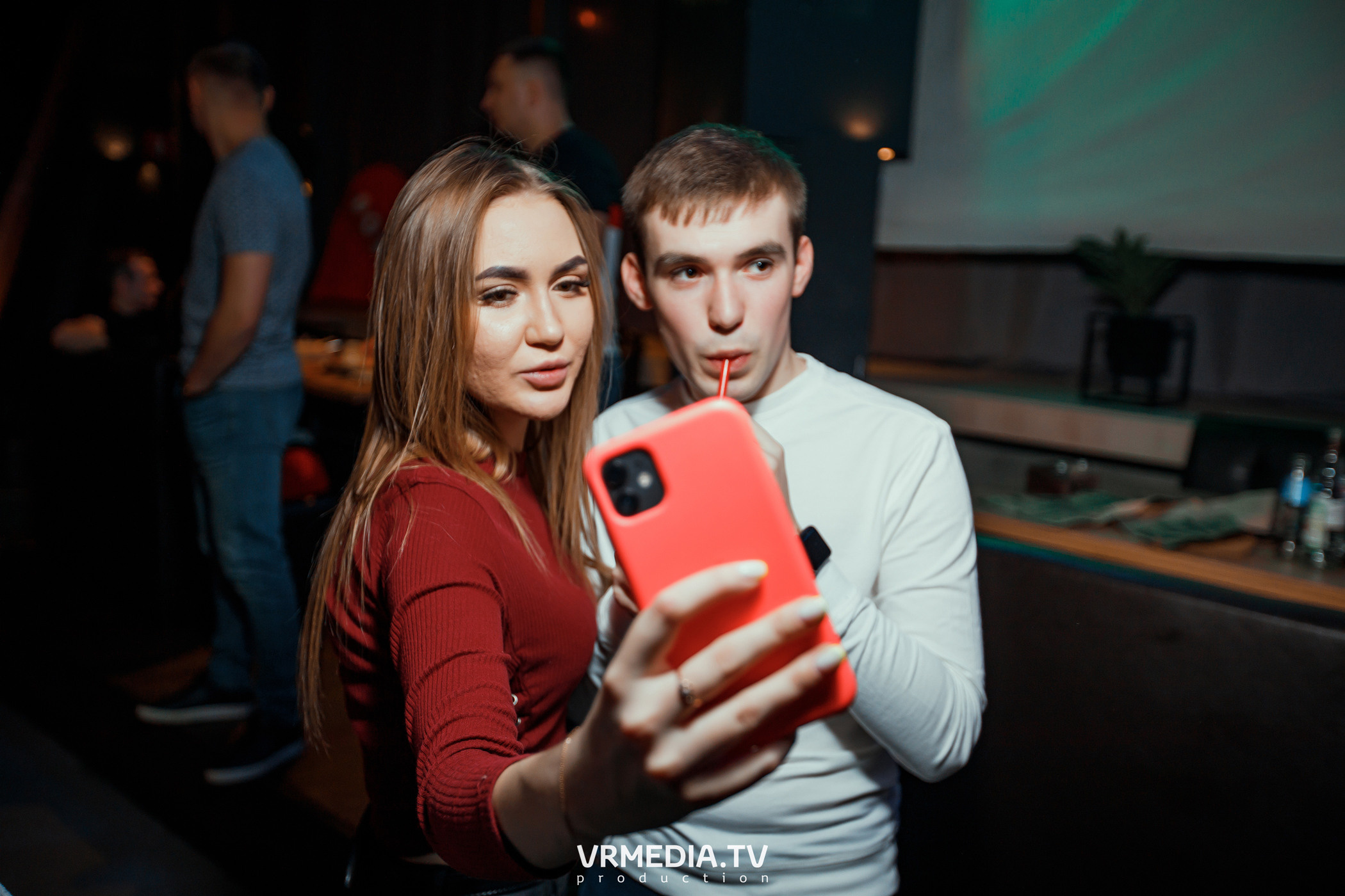 Выходные в баре «DOSKI»