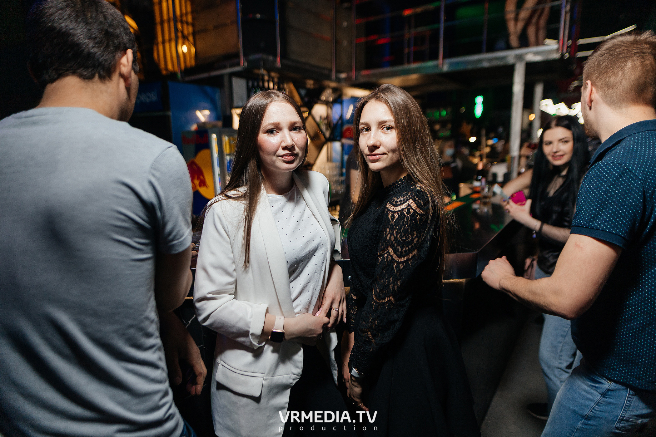 Выходные в баре «DOSKI»