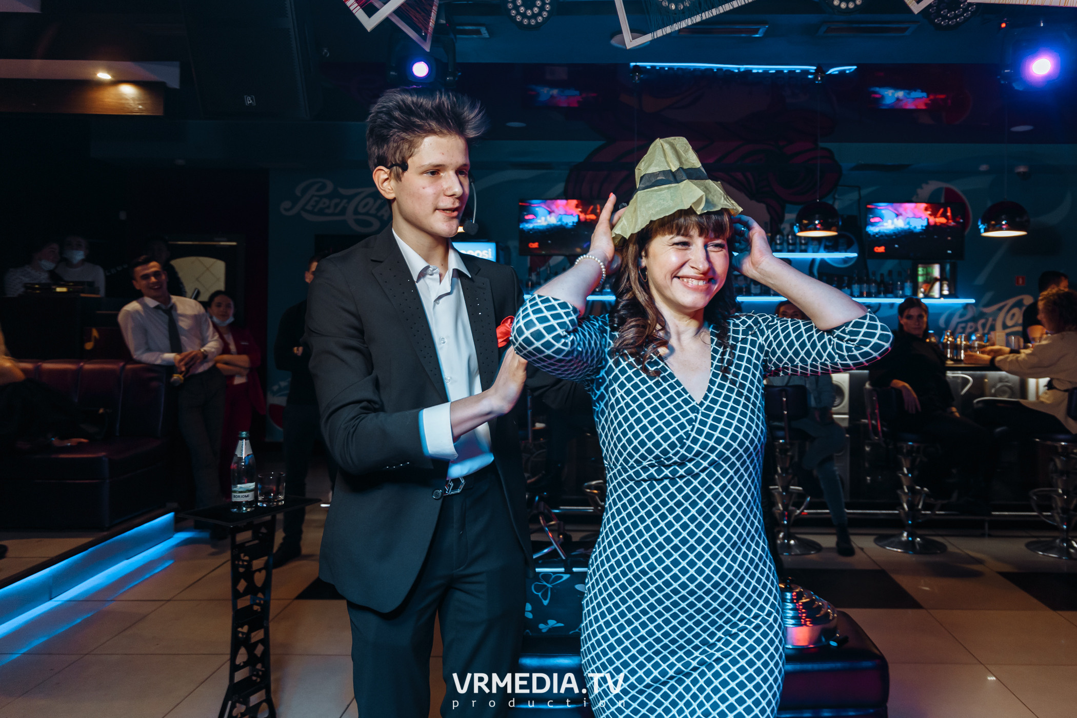 Международный женский день в караоке-баре «Четыре стихии»