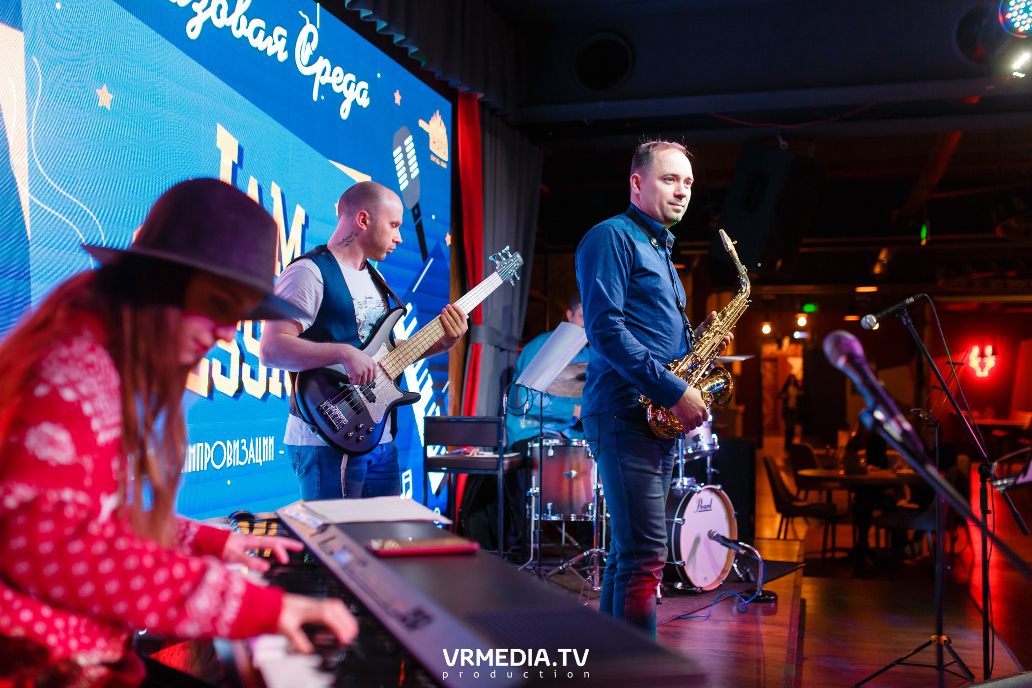 Джазовая среда. JAM SESSION