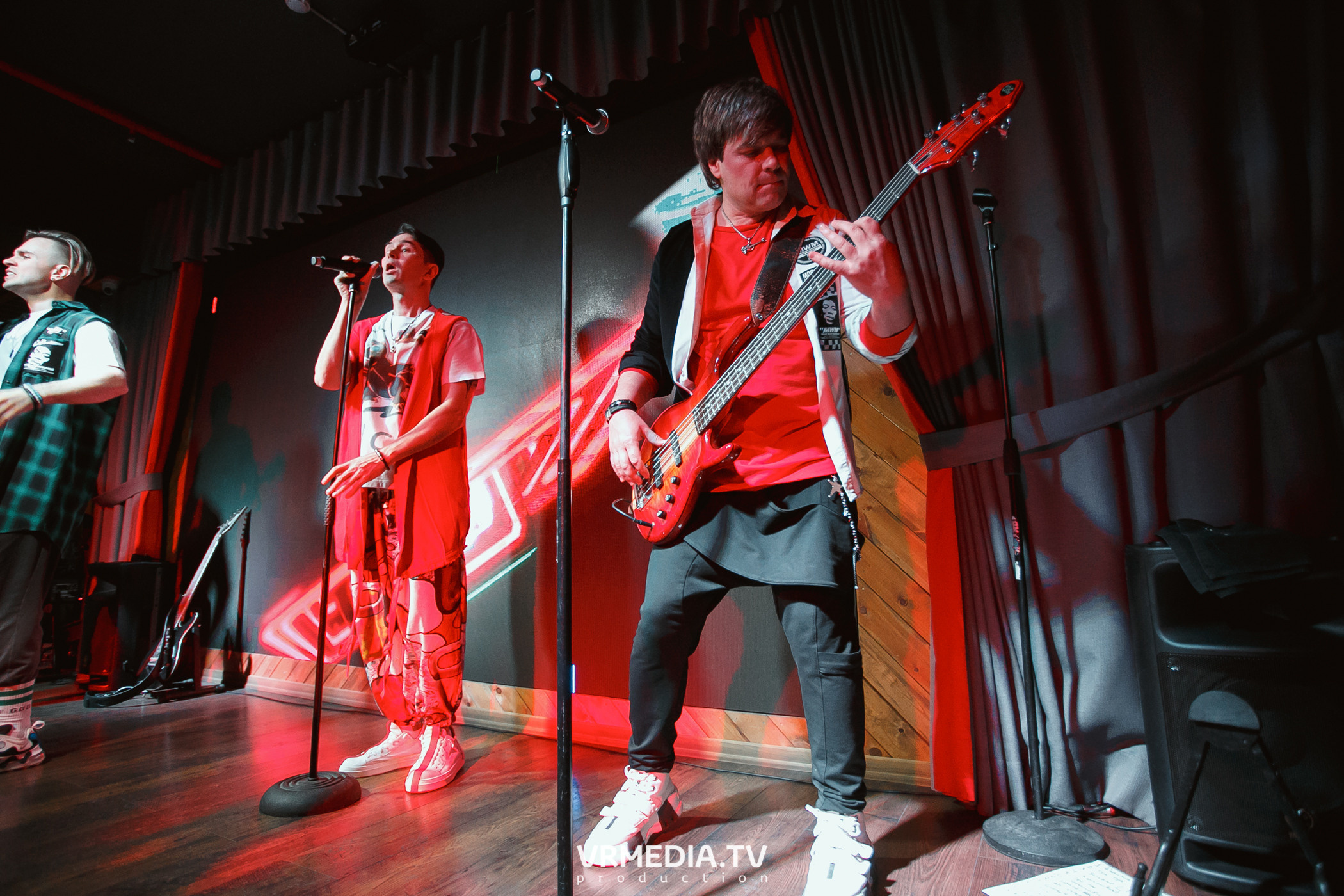 Группа «На-На» в гриль-баре «Жара»