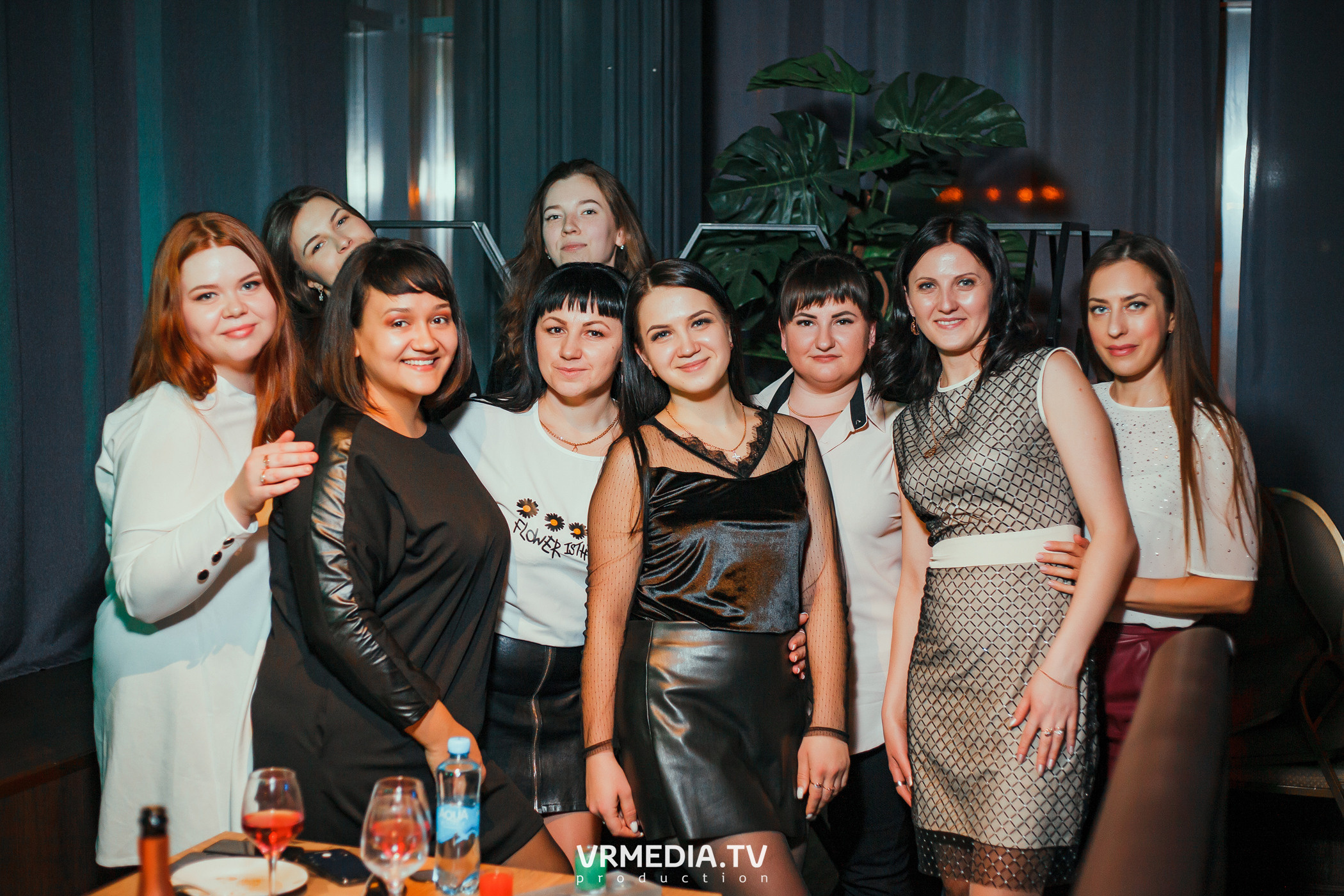 Выходные в баре «DOSKI»