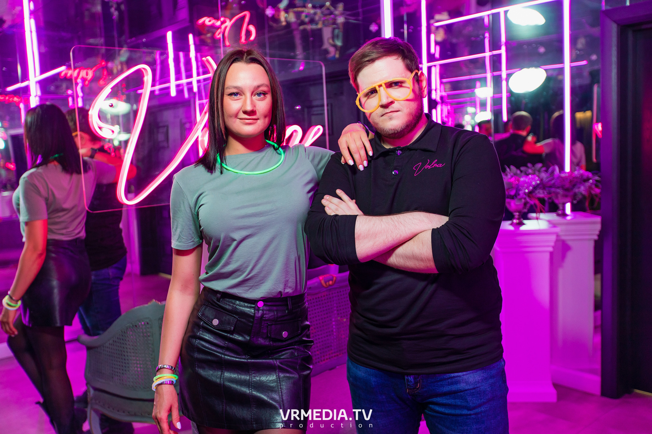 Выходные в караоке «Volna»