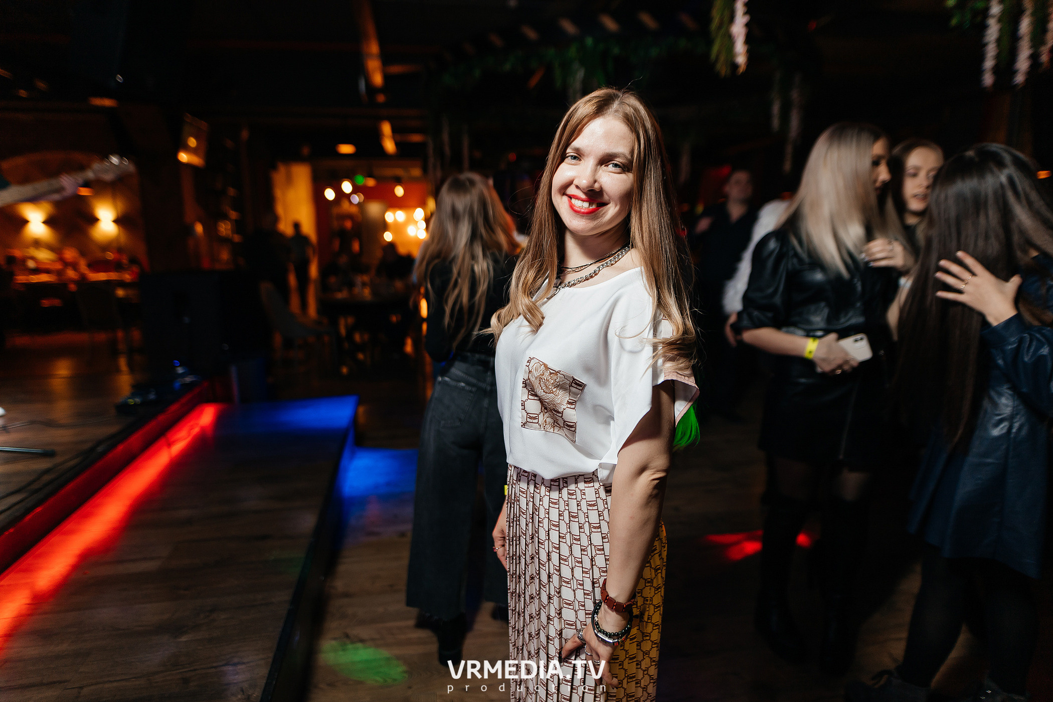 Крупным Планов в гриль-баре «Жара»