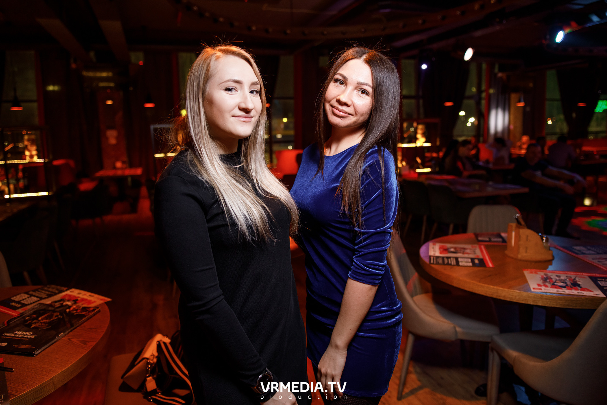 Алые Паруса в гриль-баре «Жара»