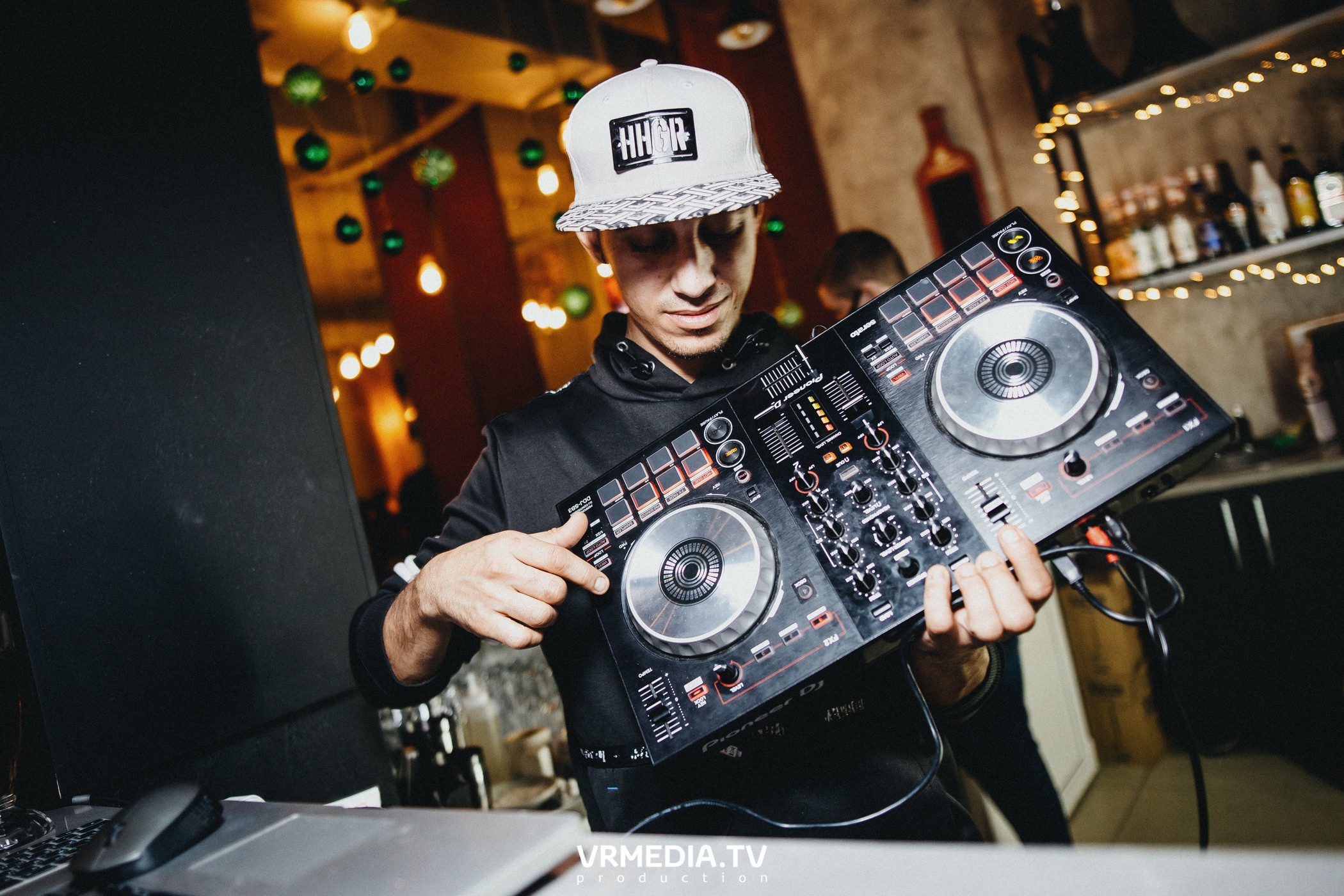 Выходные в «Щегловском баре»