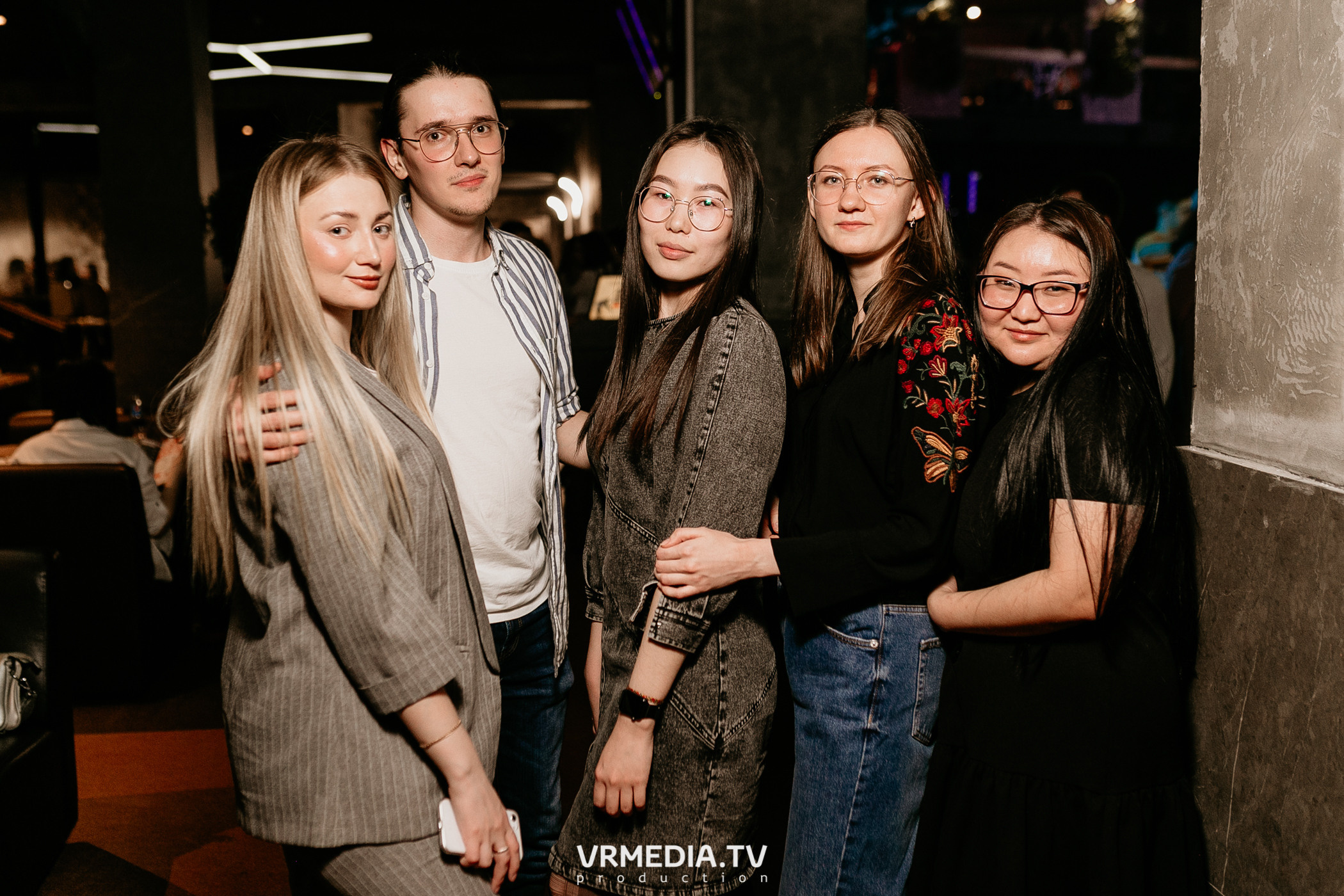 Выходные в баре «DOSKI»