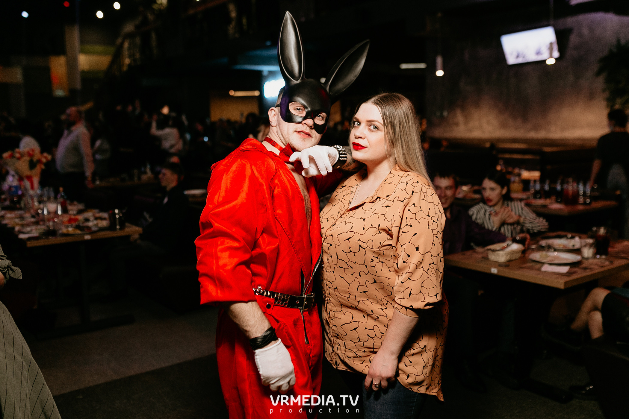 Выходные в баре «DOSKI»