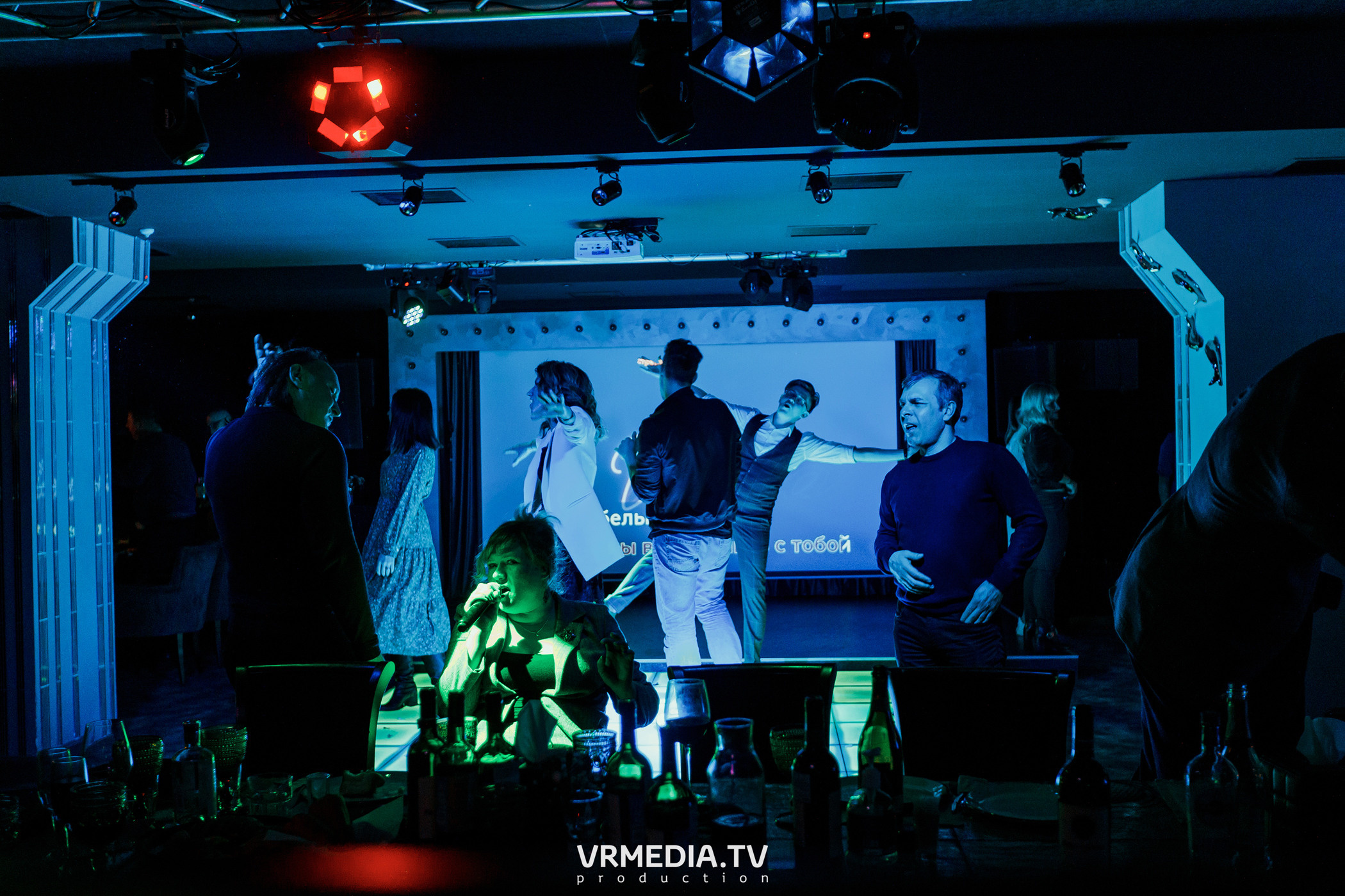 Women’s weekend в караоке «Volna»