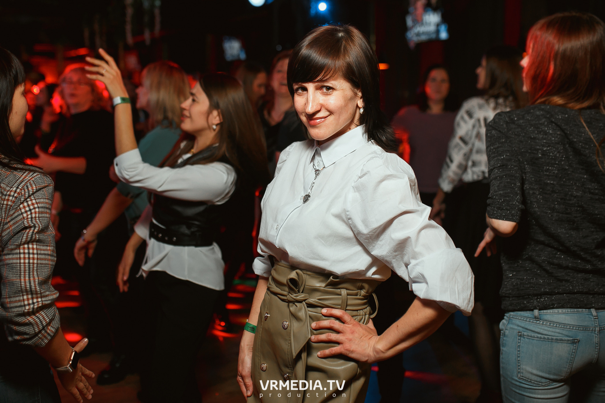 Крупным Планом в гриль-баре «Жара»