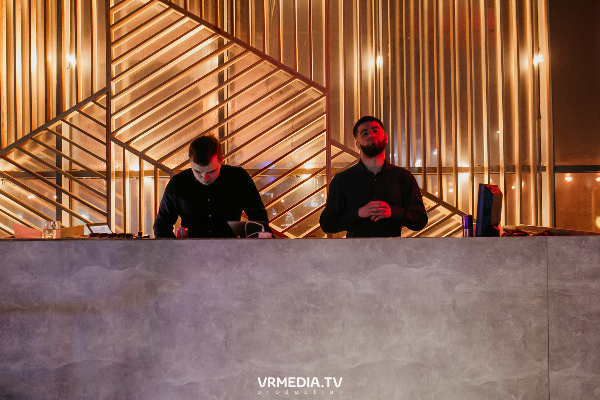 Выходные в баре «DOSKI»