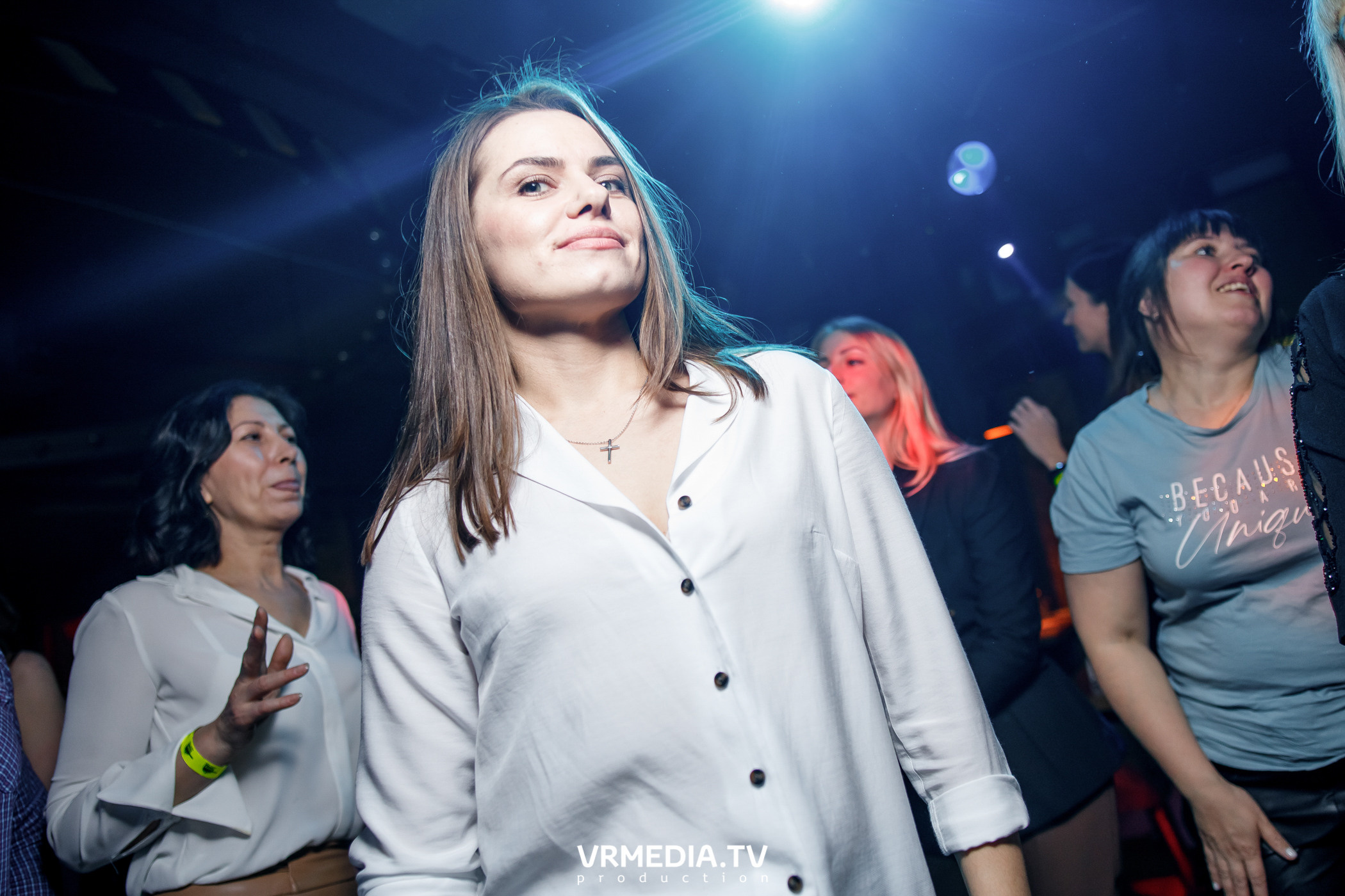 Крупным Планом в гриль-баре «Жара»