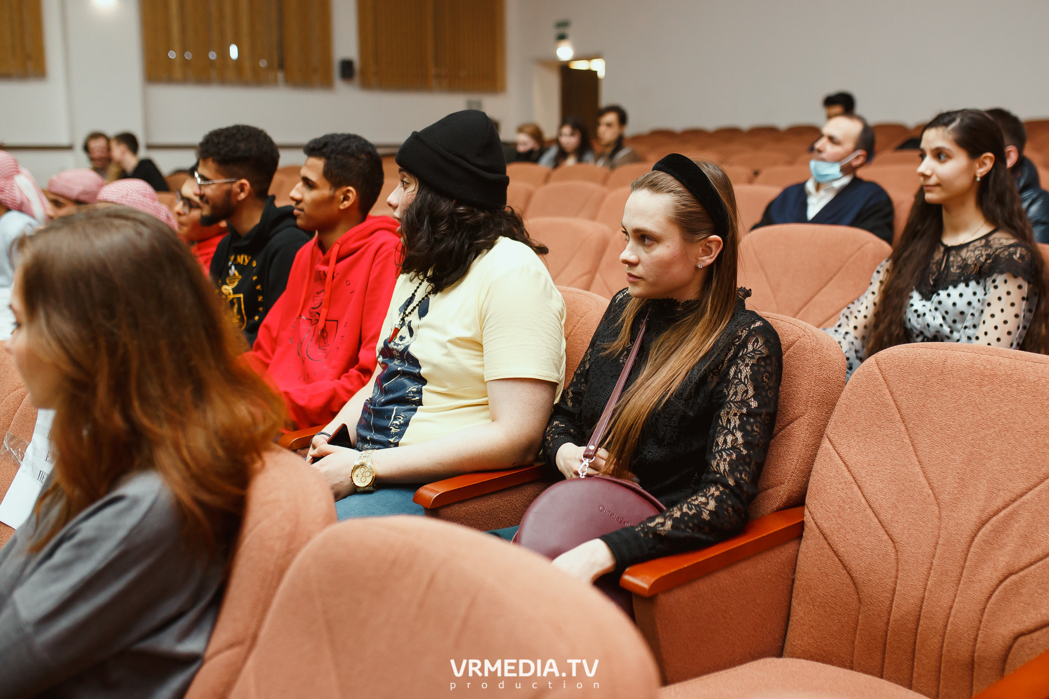 Студенческая весна в КемГМУ. Стомфак, Фармфак, и иностранные студенты