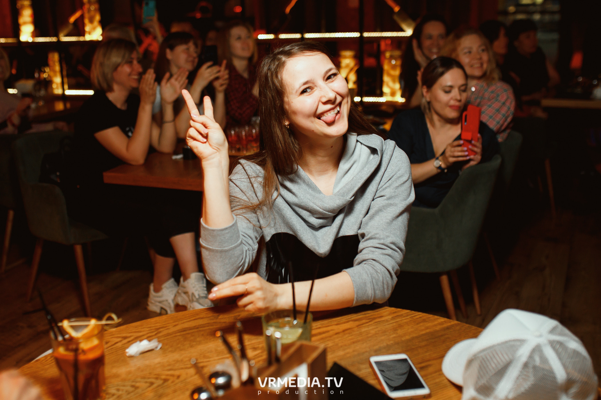 Концерт группы «Отпетые Мошенники» в гриль-баре «Жара»