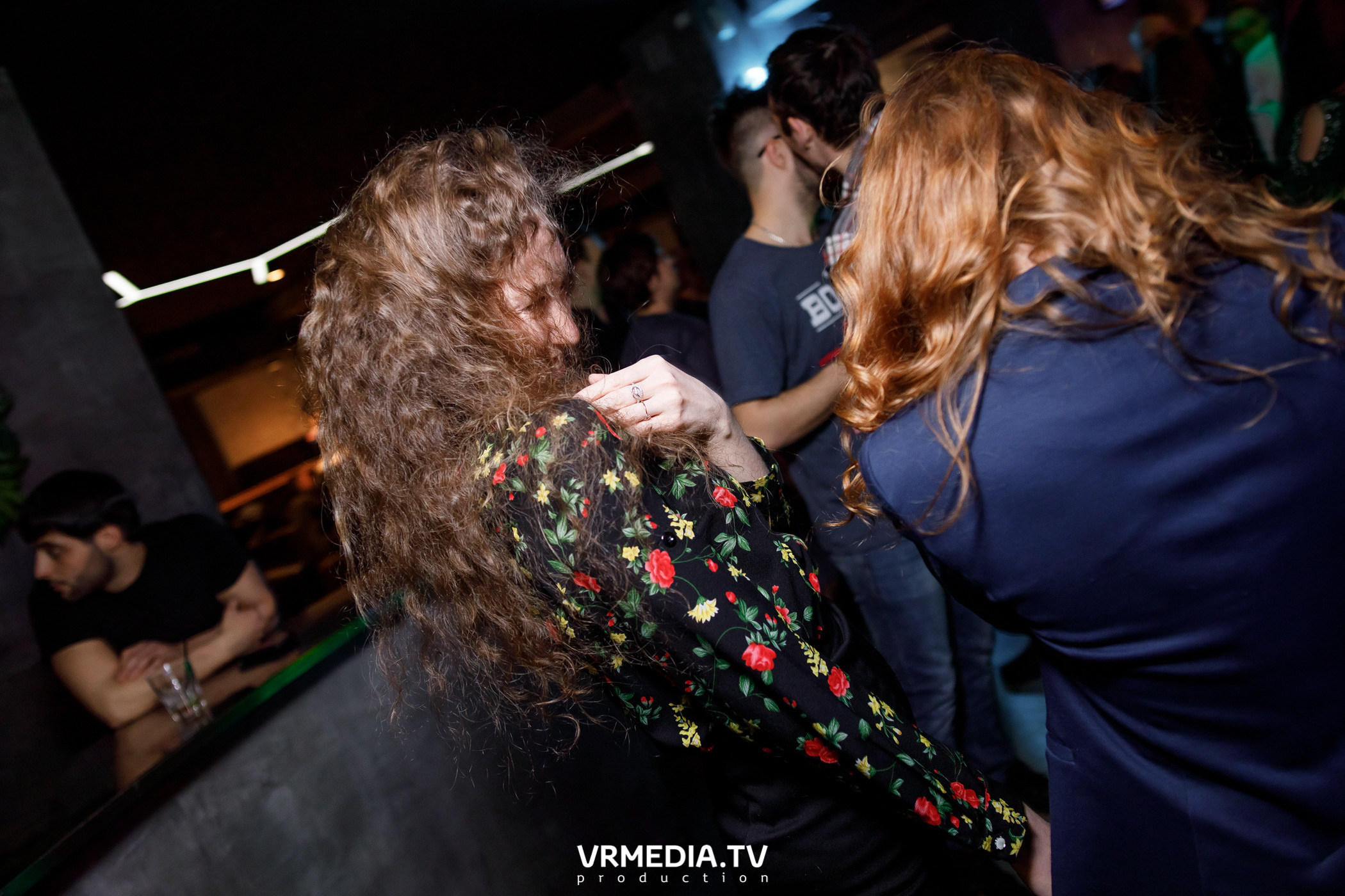 Выходные в баре «DOSKI»