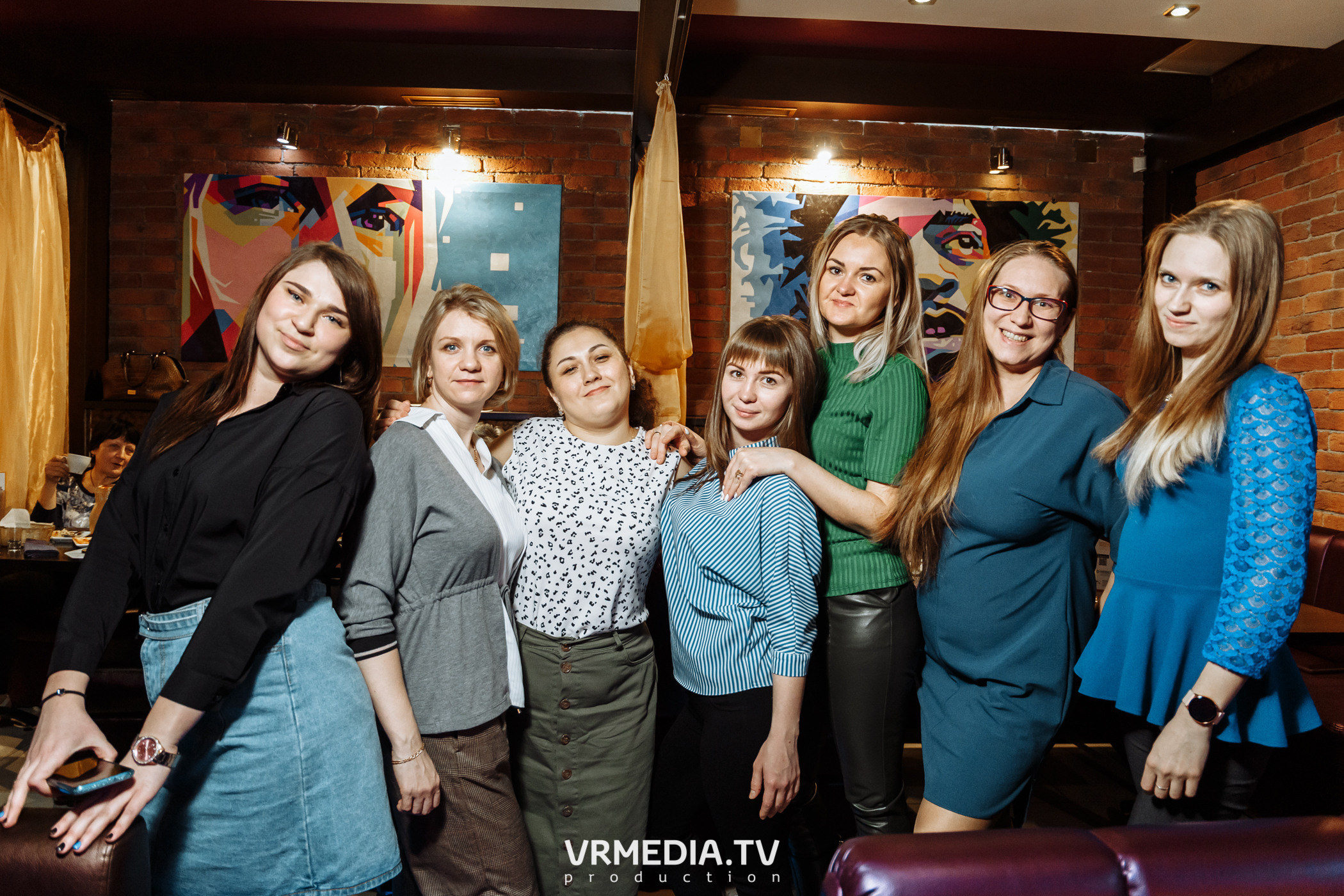 Международный женский день в караоке-баре «Четыре стихии»