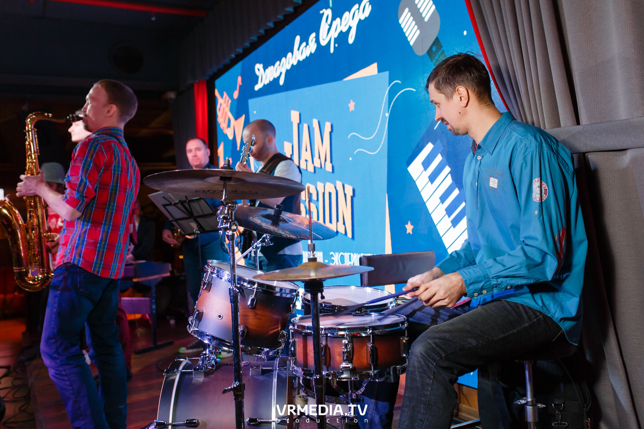 Джазовая среда. JAM SESSION