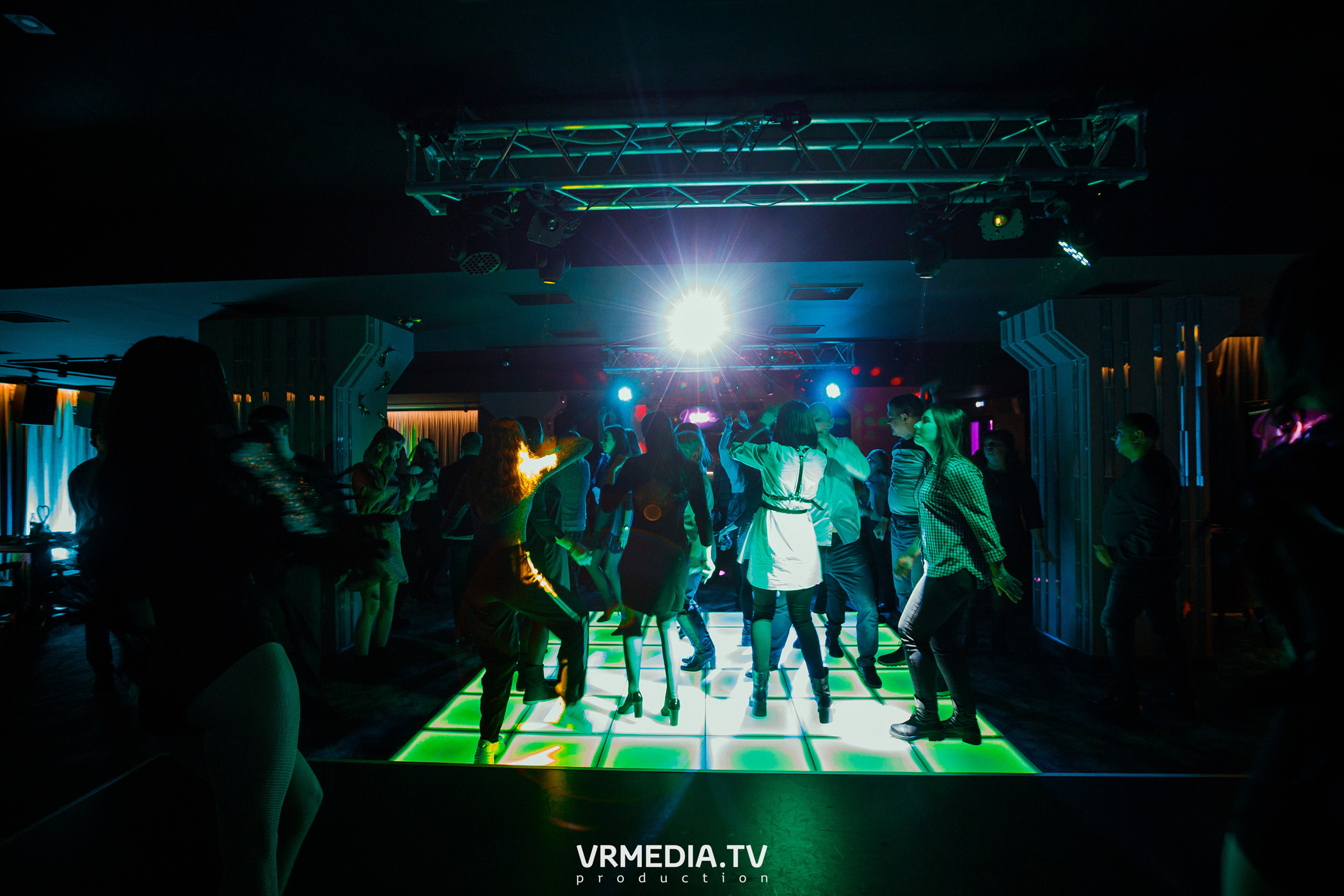 Men's Weekend в караоке «Volna»