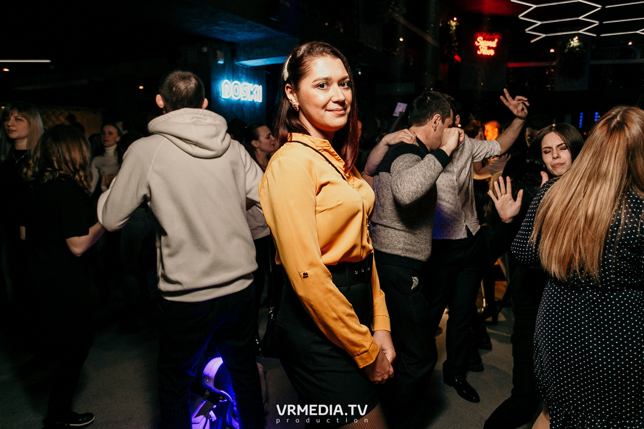 Выходные в баре «DOSKI»