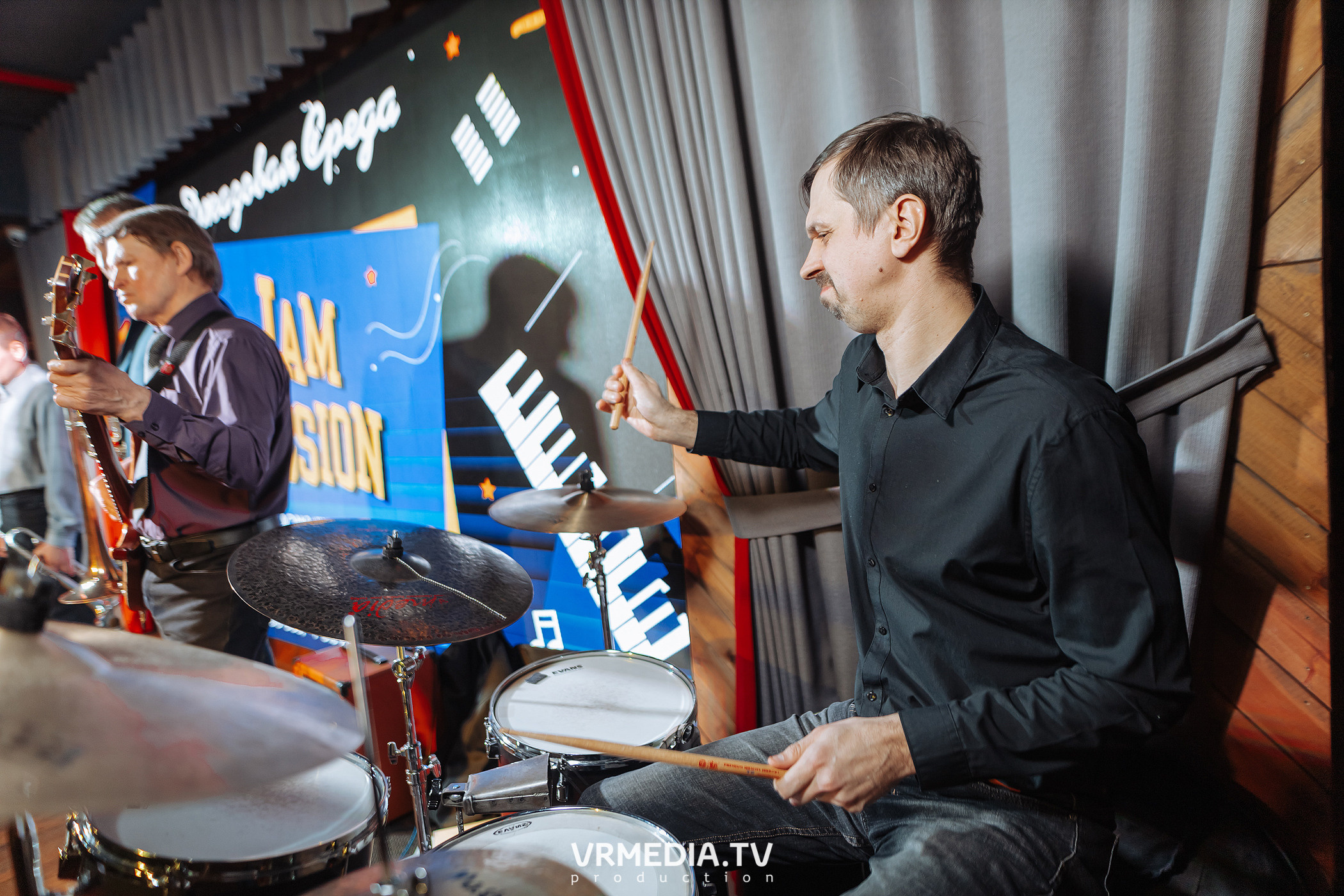 Джазовая среда