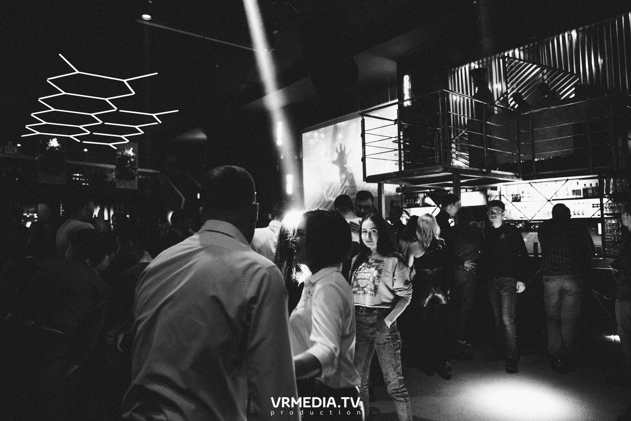 Выходные в баре «DOSKI»