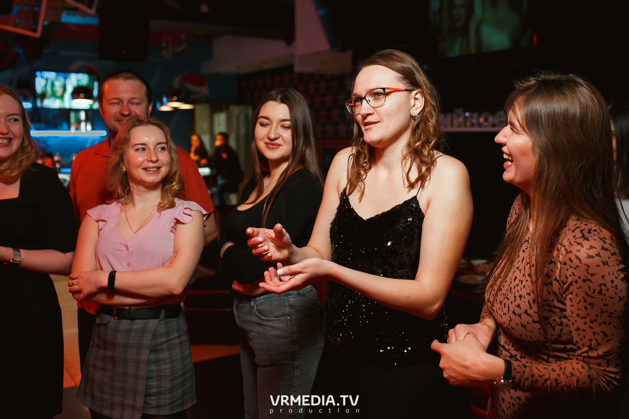 Международный женский день в караоке-баре «Четыре стихии»