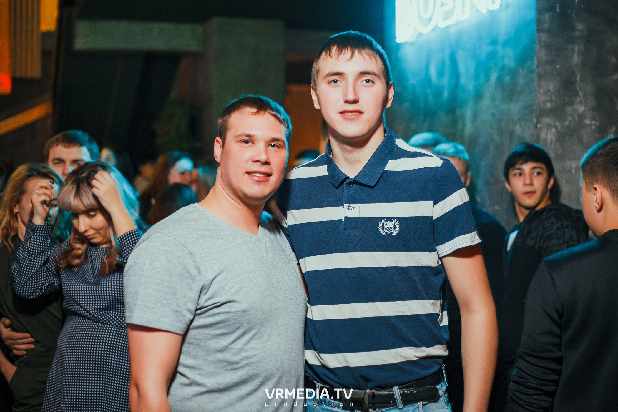 Выходные в баре «DOSKI»