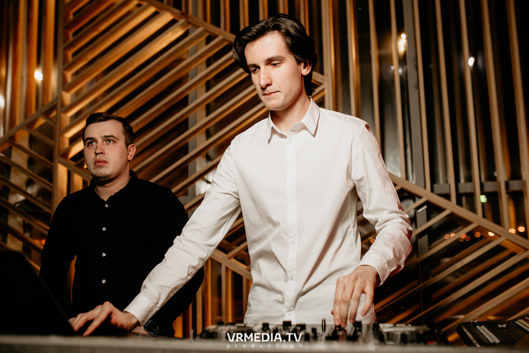 Выходные в баре «DOSKI»