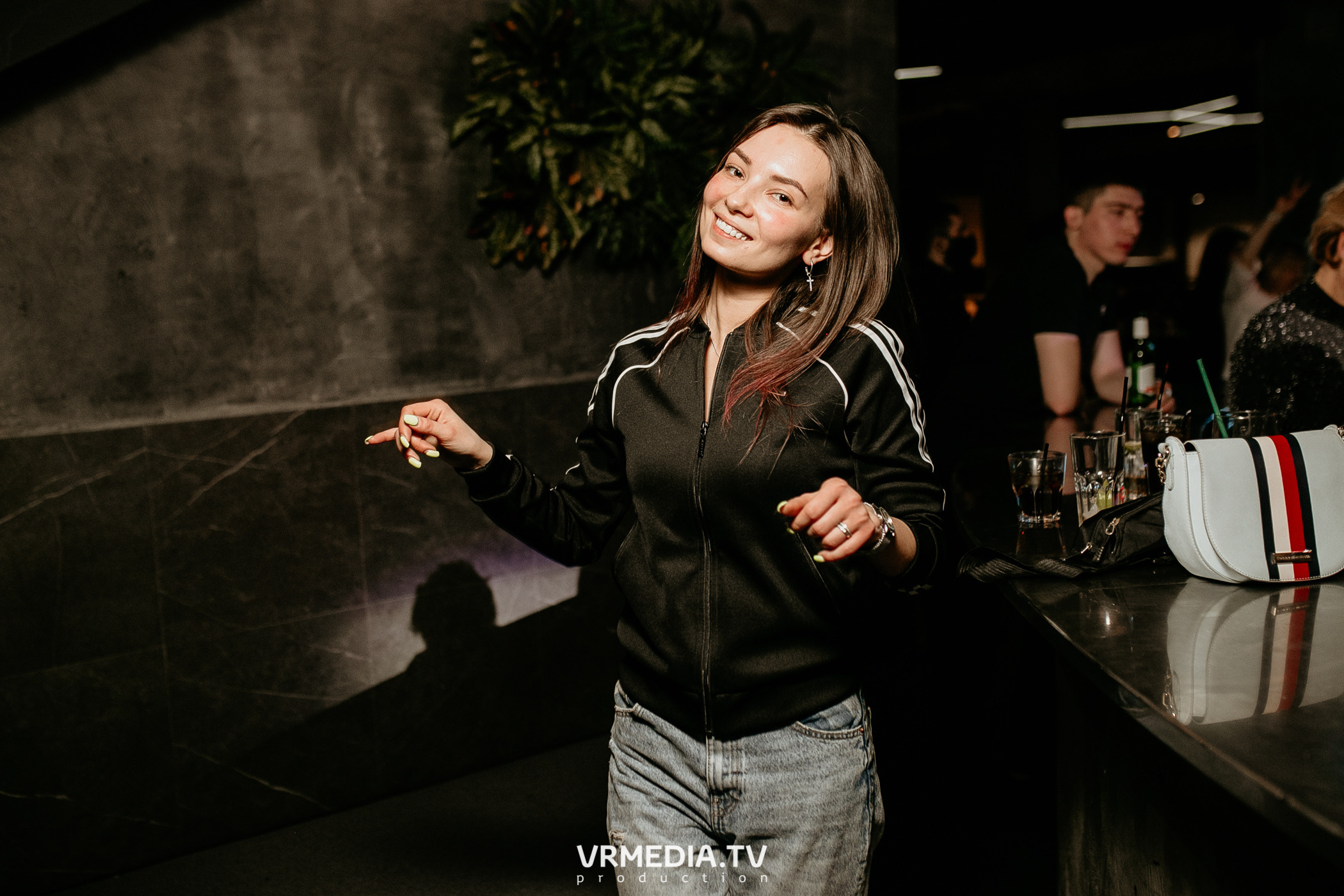 Выходные в баре «DOSKI»