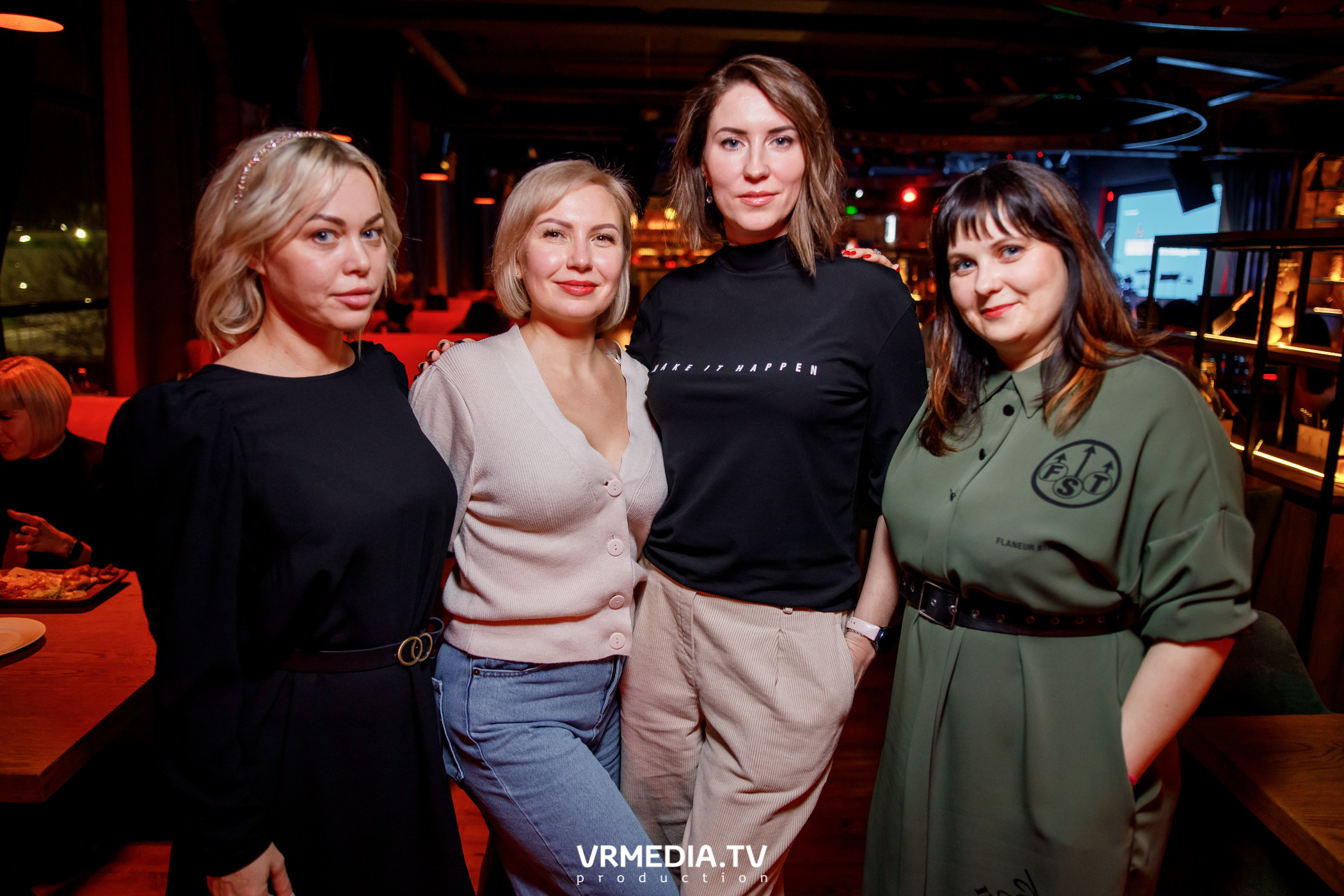 Индиго в гриль-баре «Жара»