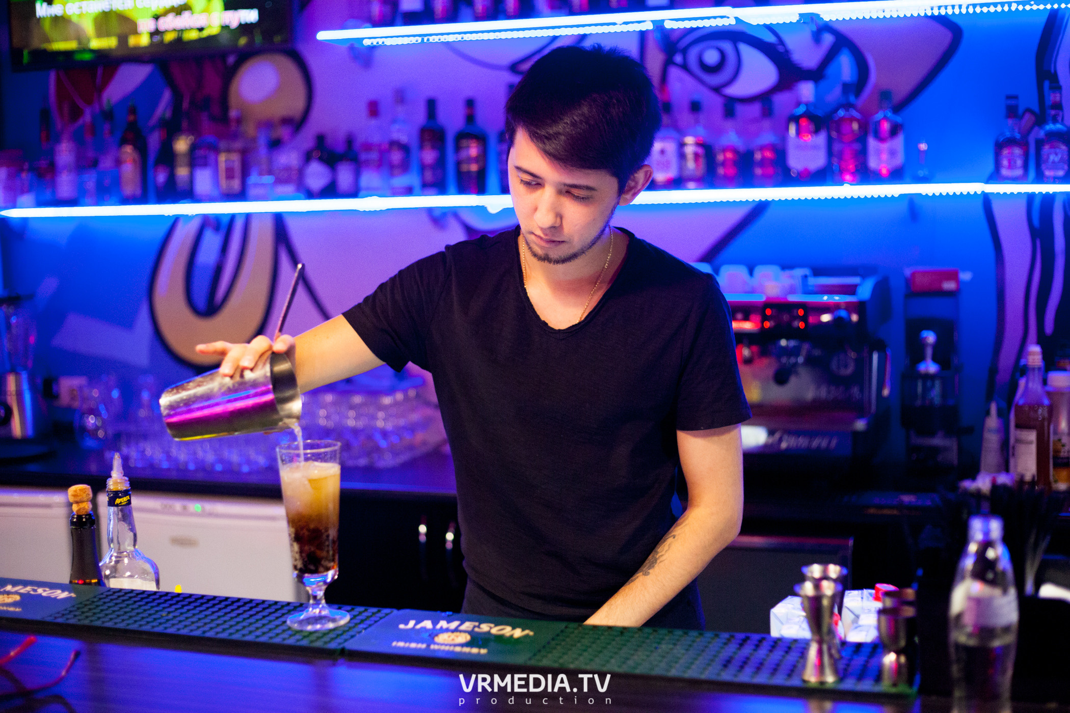 #СтихийноеКараоке в караоке-баре «Четыре стихии»