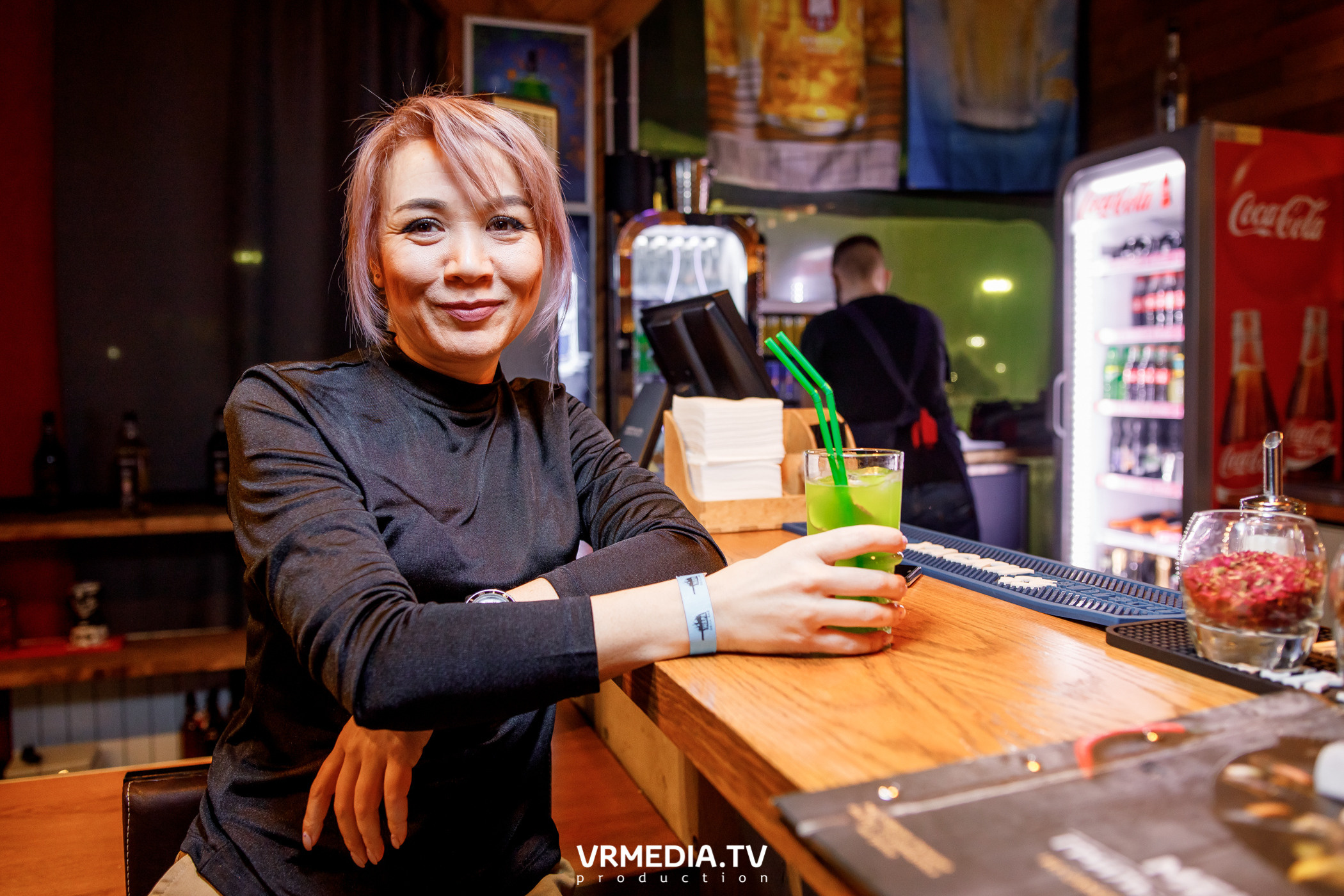 Мы русские в гриль-баре «Жара»