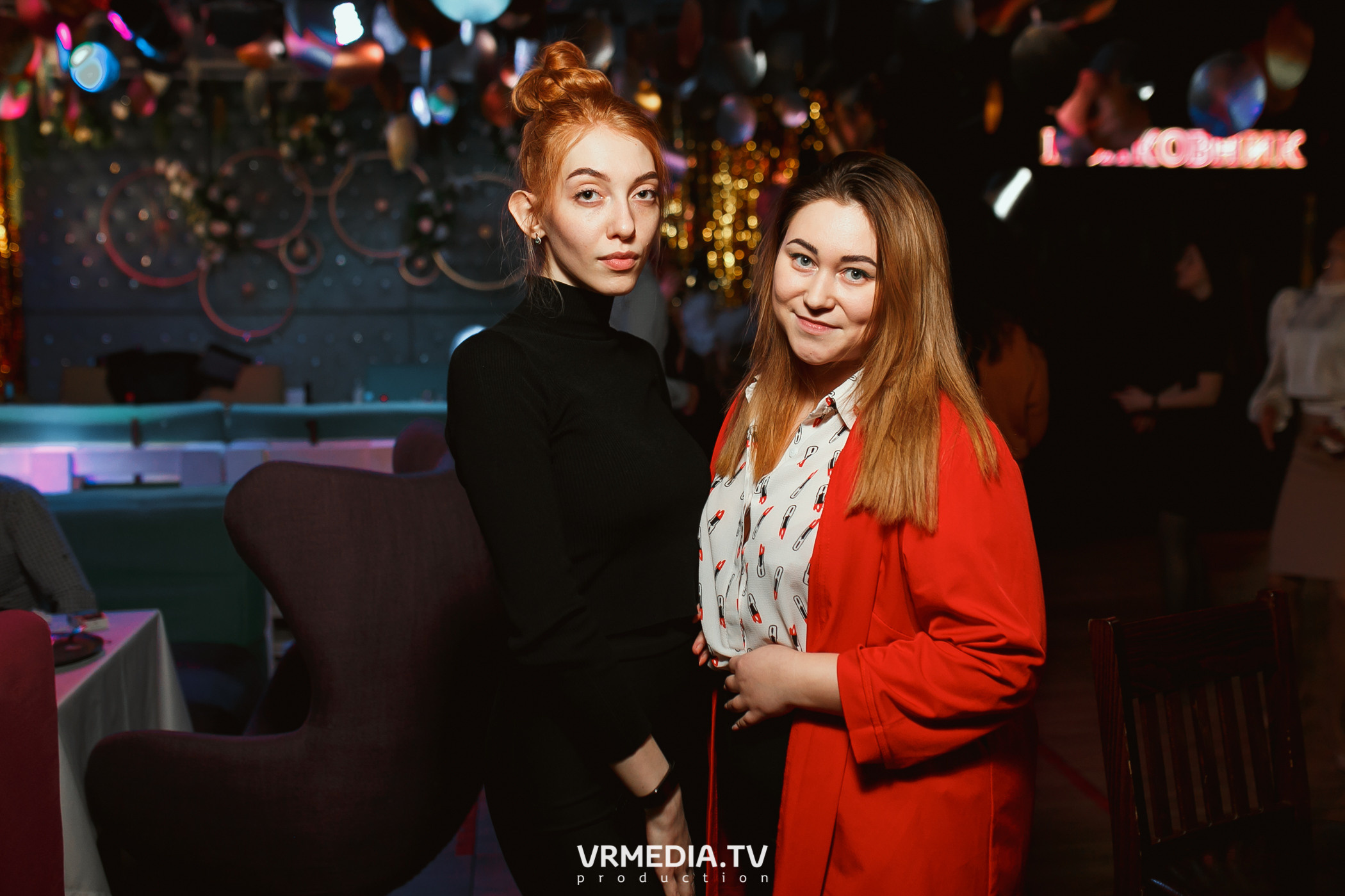 Международный женский день в караоке «Mimo Not»