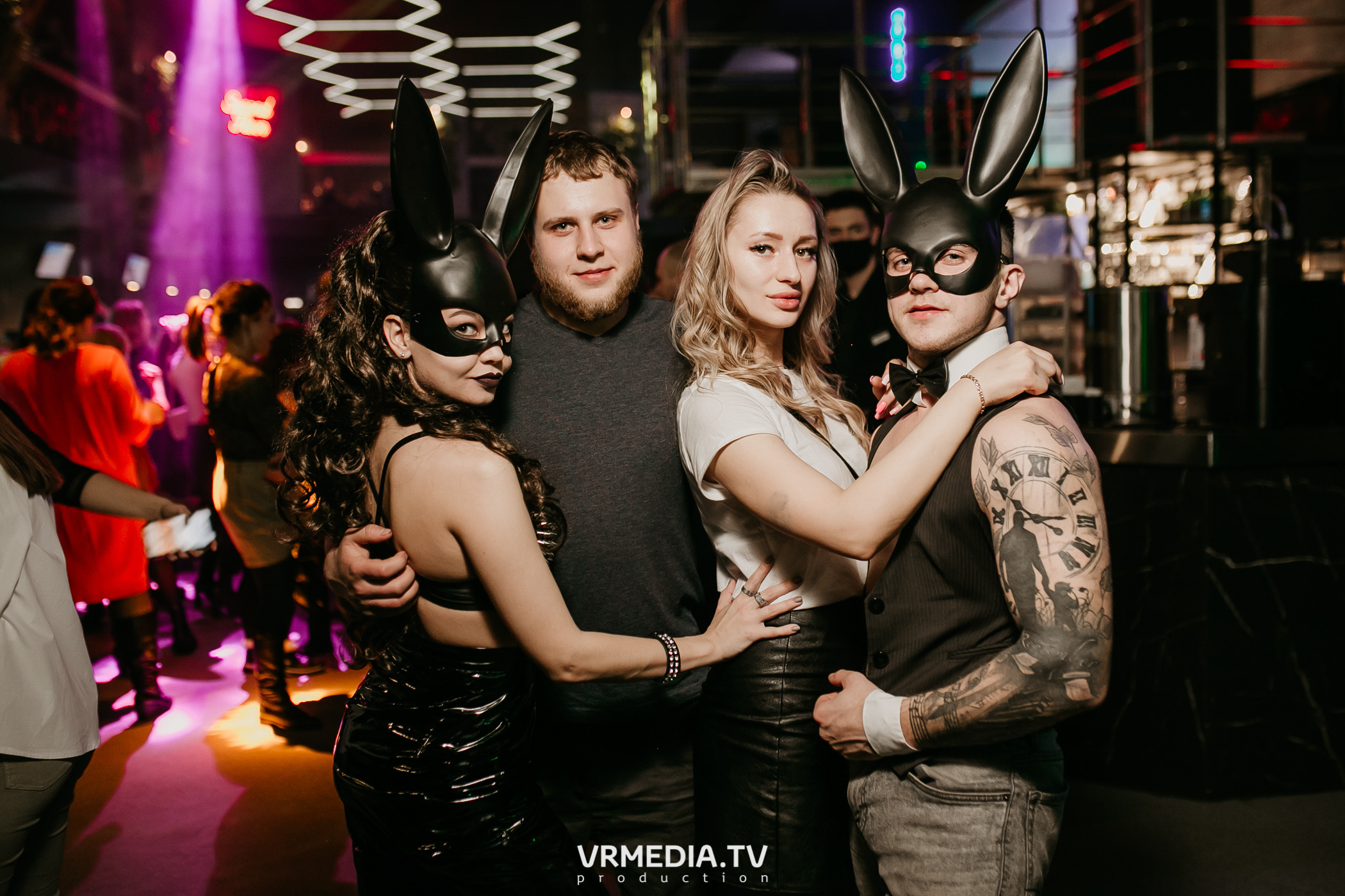 Выходные в баре «DOSKI»