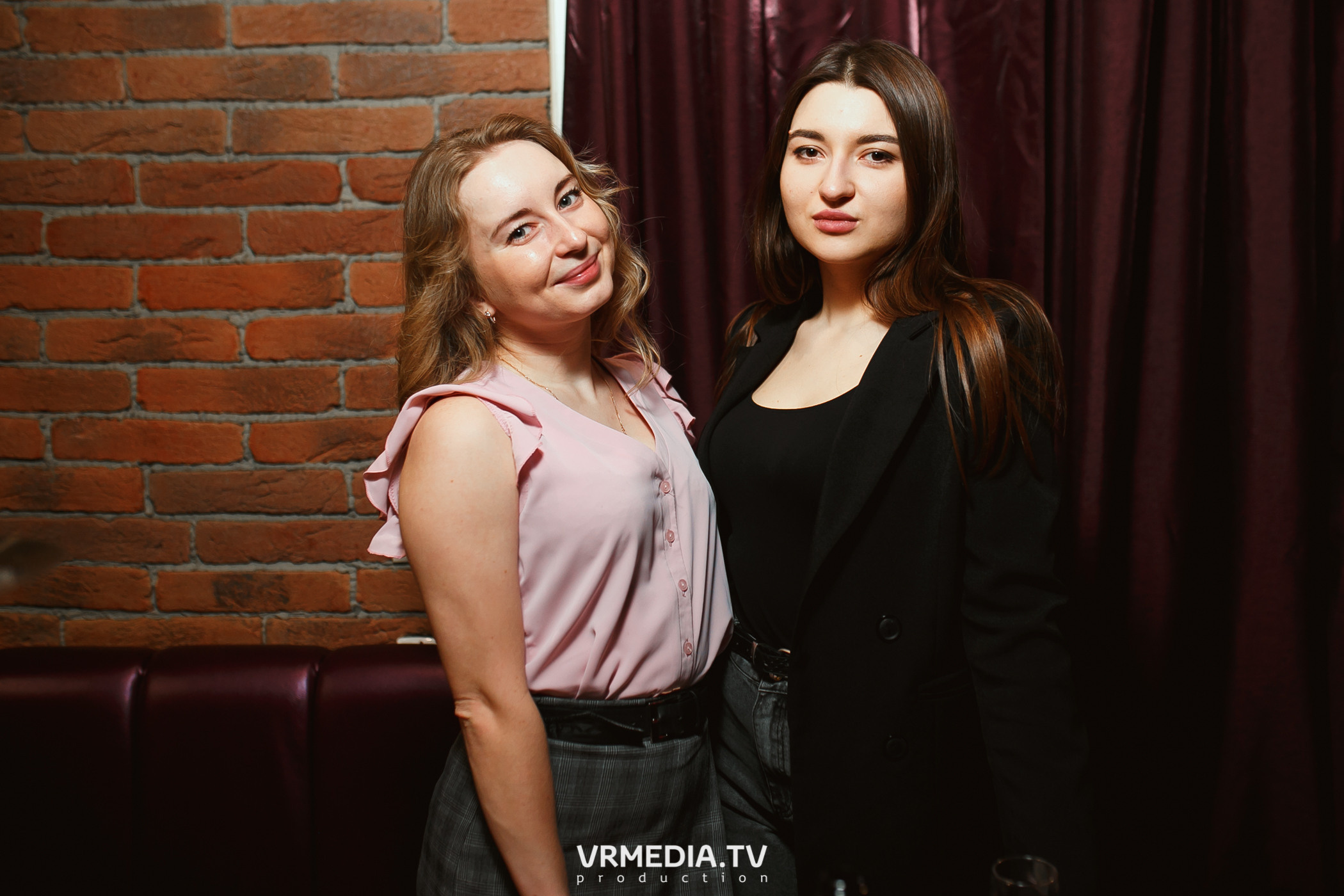 Международный женский день в караоке-баре «Четыре стихии»