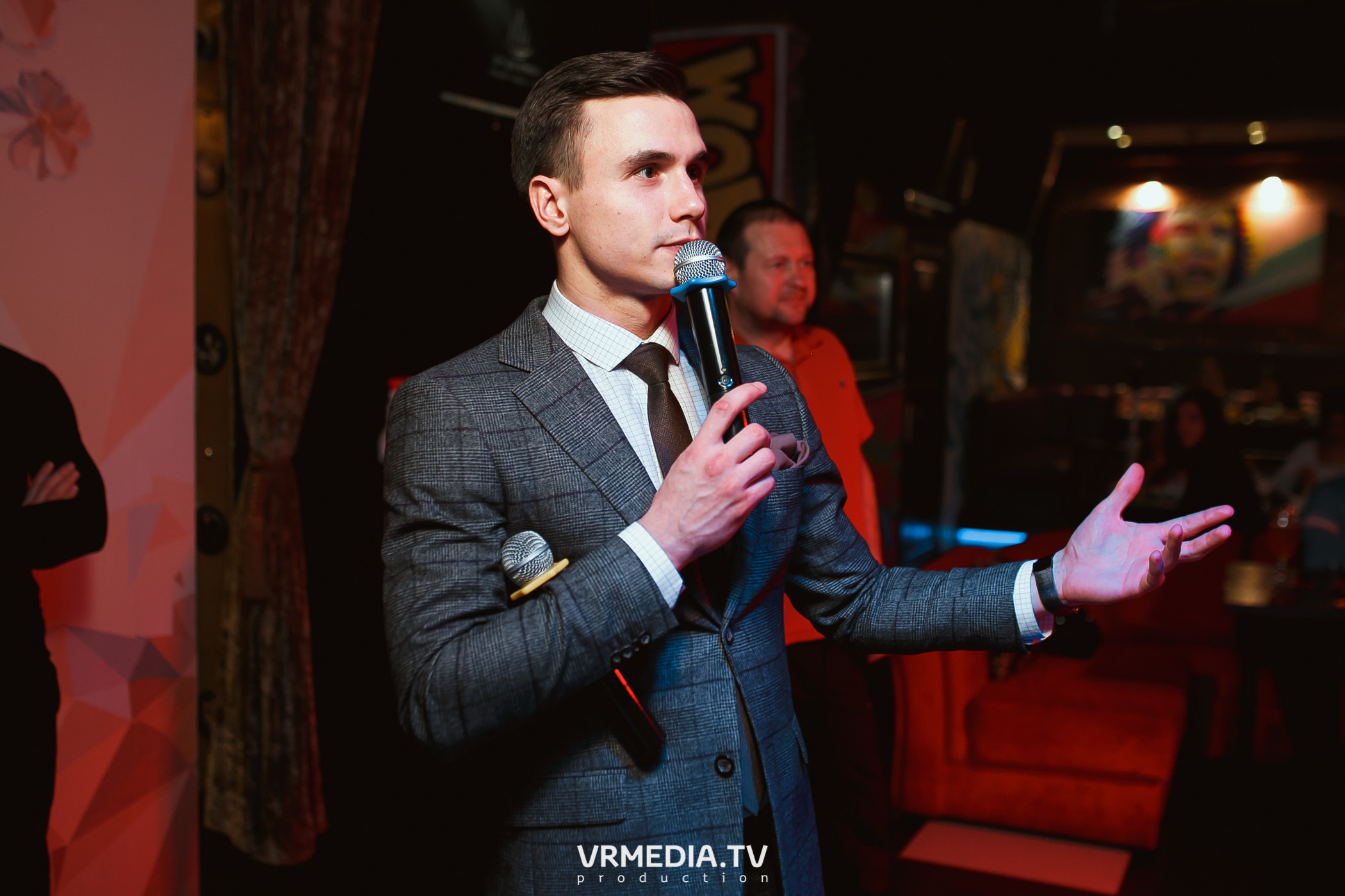 Международный женский день в караоке-баре «Четыре стихии»