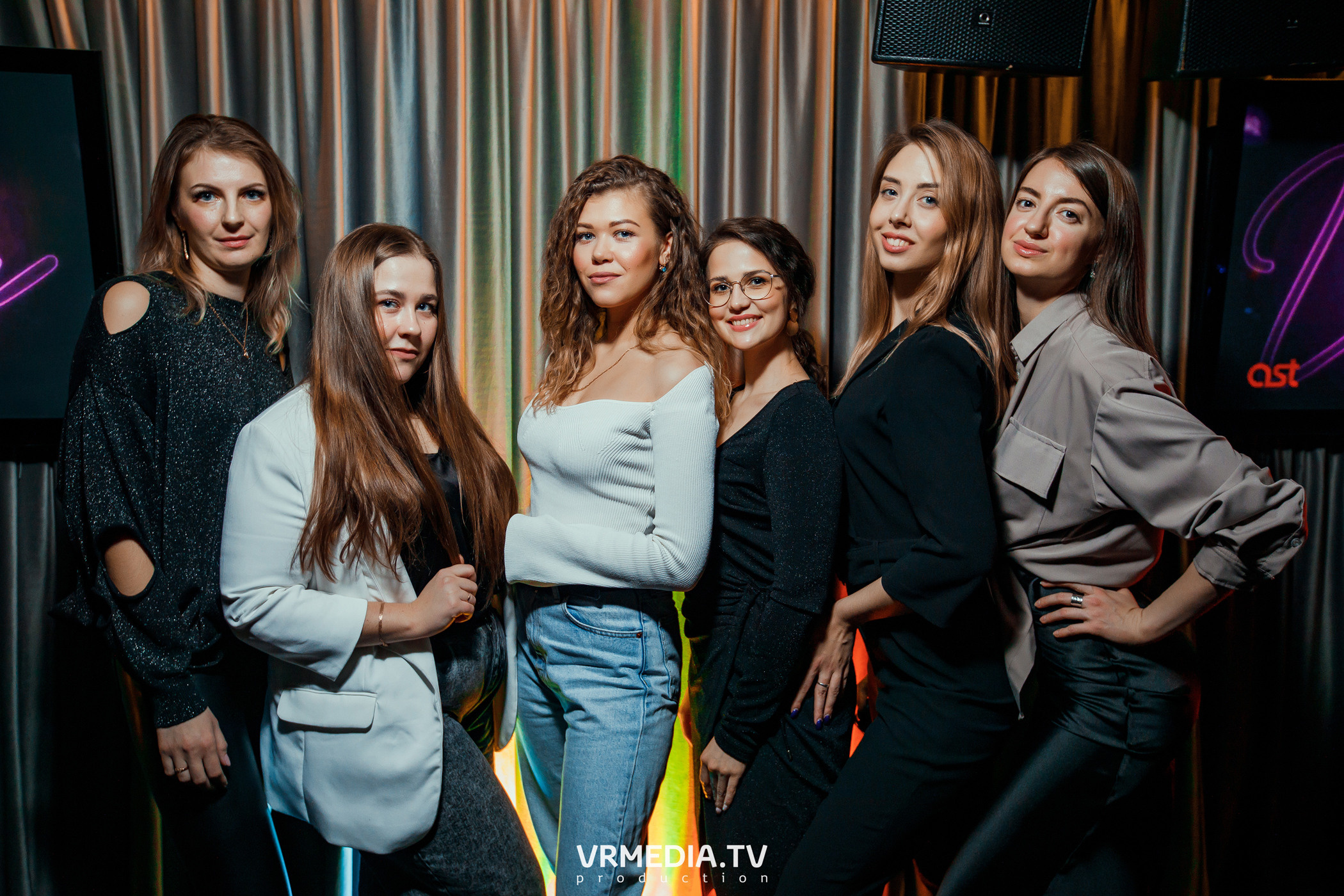 Men's Weekend в караоке «Volna»