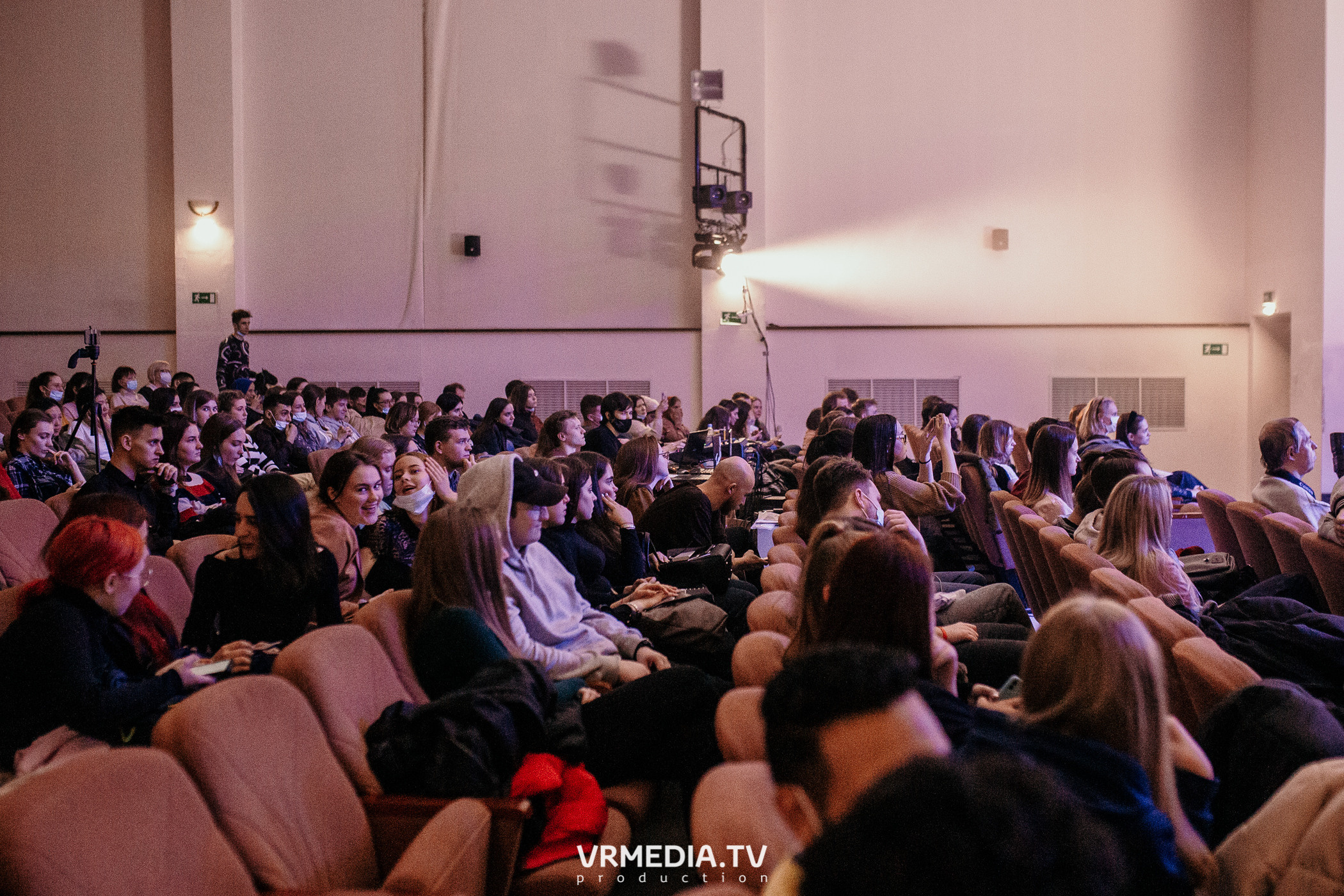 Студенческая весна в КемГМУ. Стомфак, Фармфак, и иностранные студенты