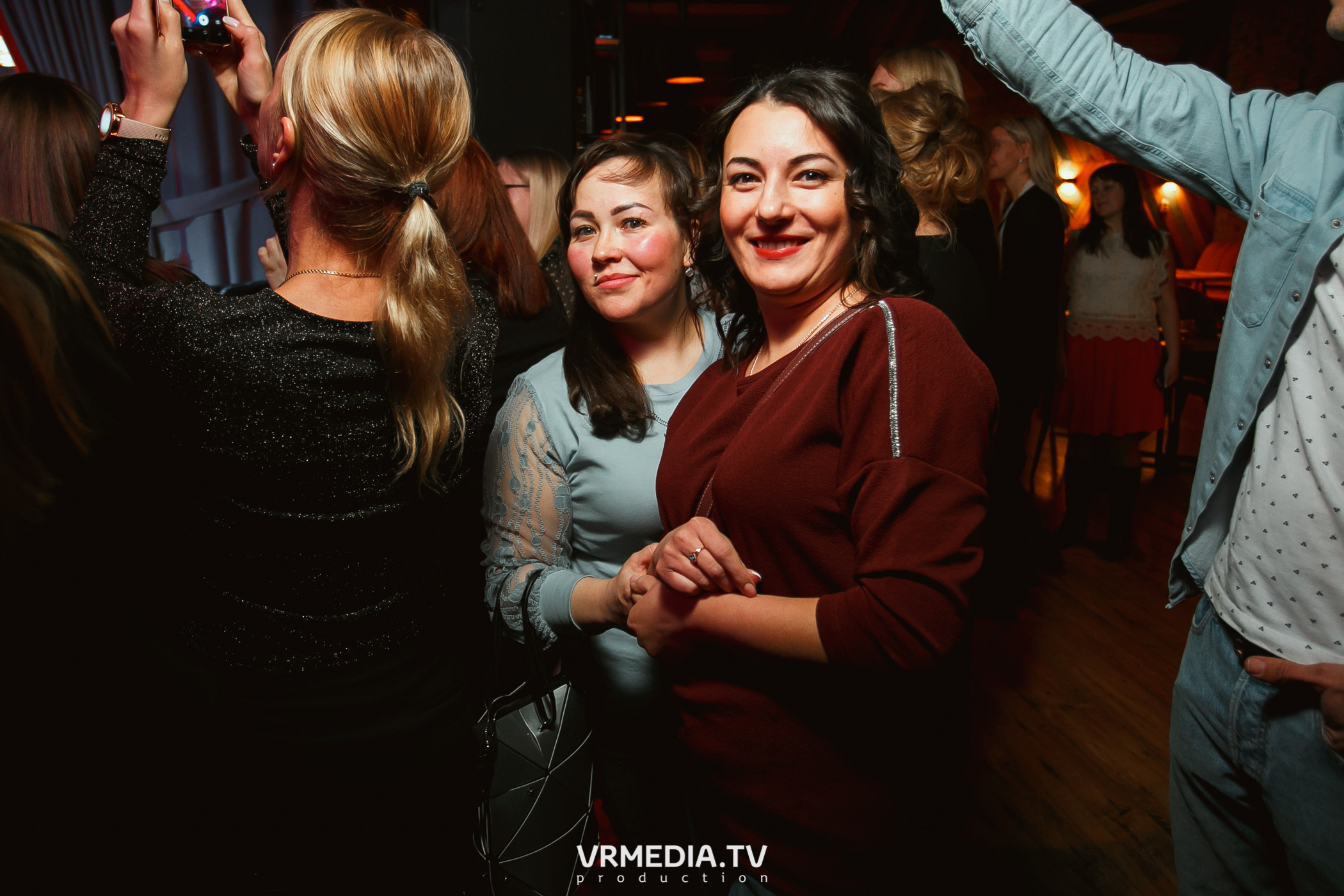 Группа «На-На» в гриль-баре «Жара»