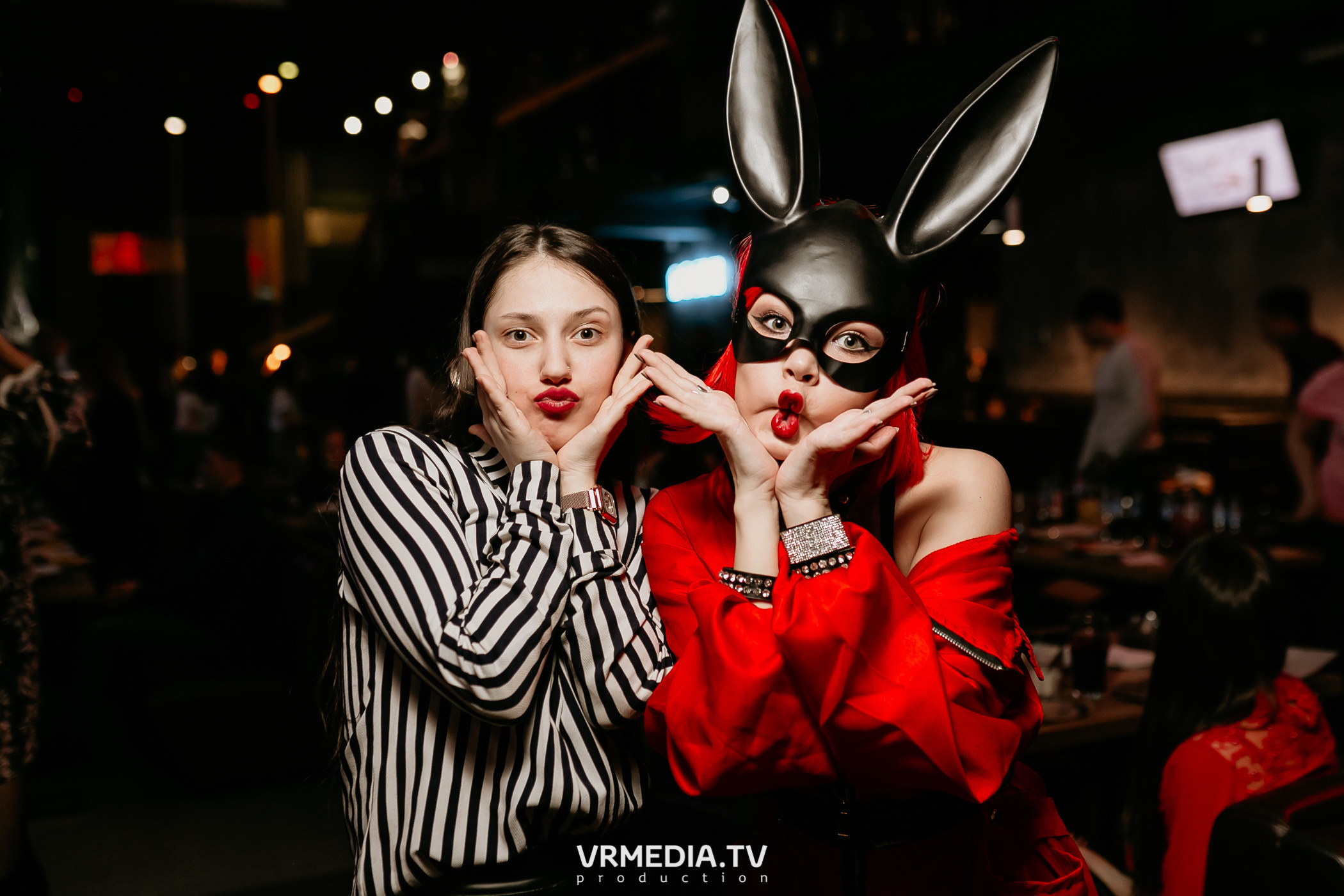 Выходные в баре «DOSKI»