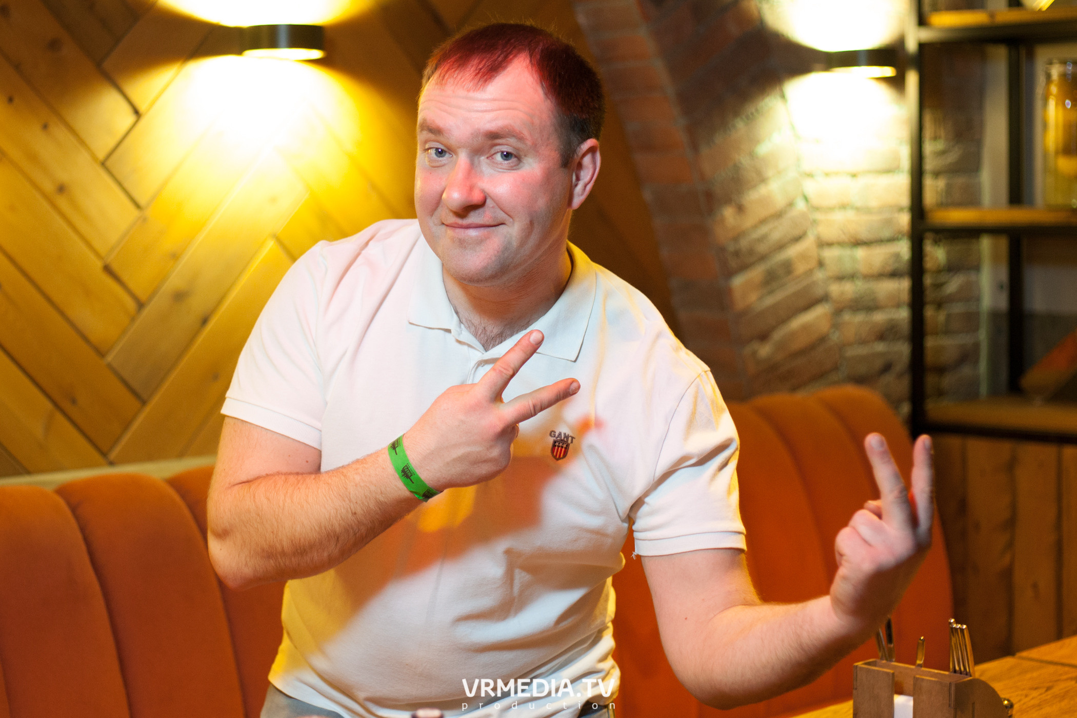 Крупным Планом в гриль-баре «Жара»